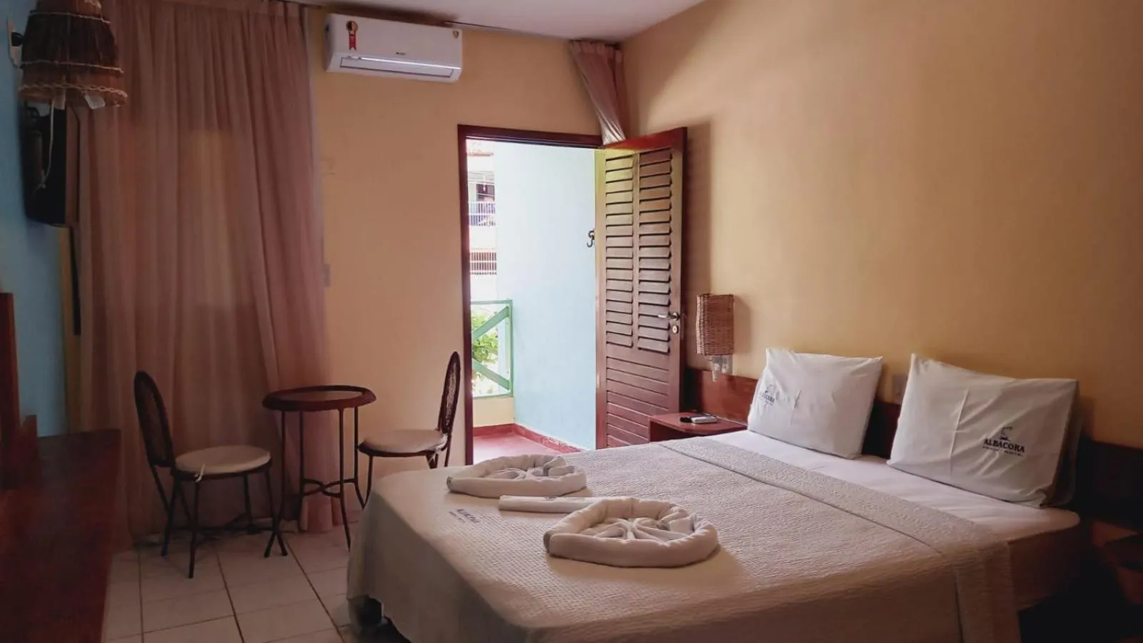 View (from property/room), Bed in Albacora Praia Hotel