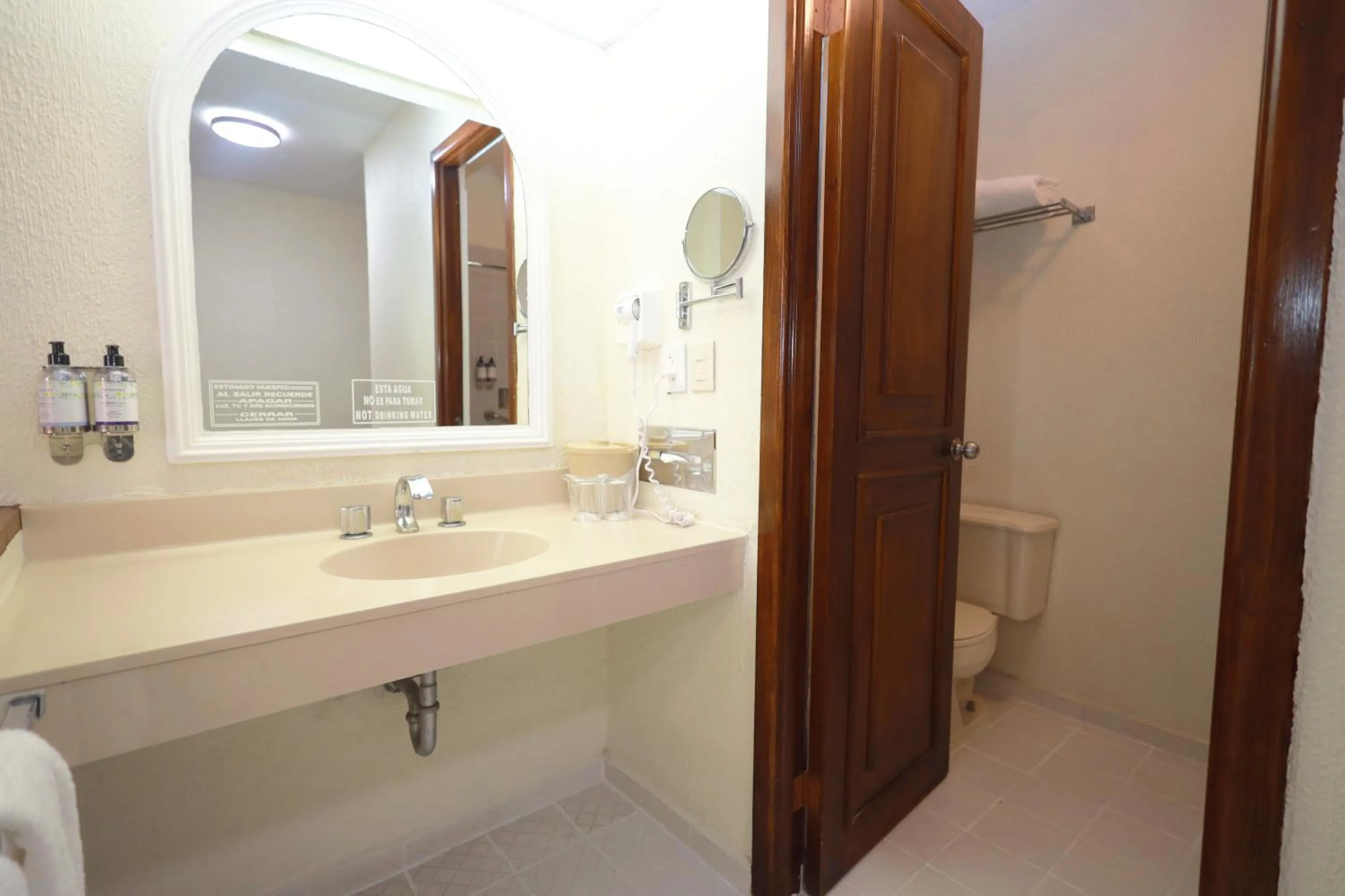 Bathroom in Gamma Durango Plaza Vizcaya