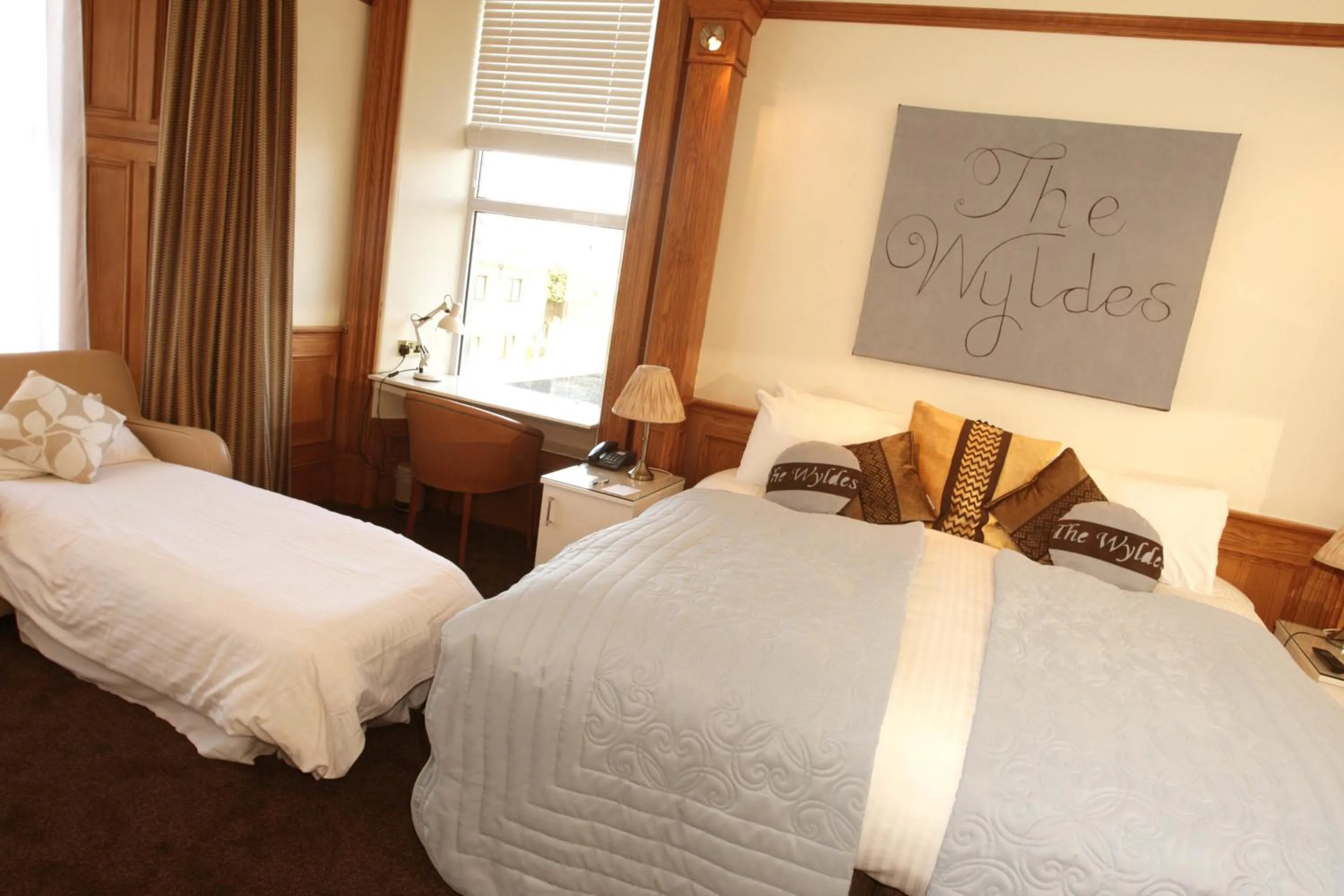 Bed in Woodlands Hotel, BW Signature Collection