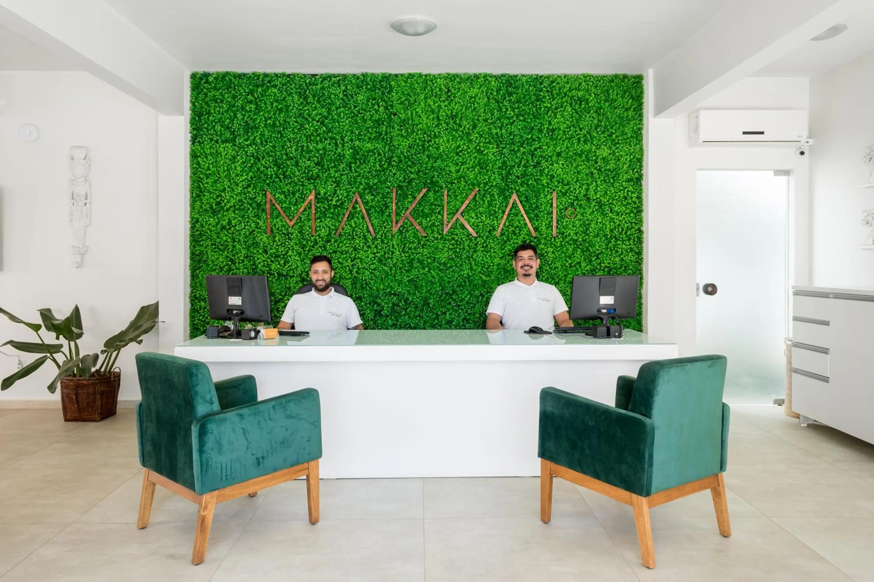 Staff in Makkai Resort Hotel Bombinhas