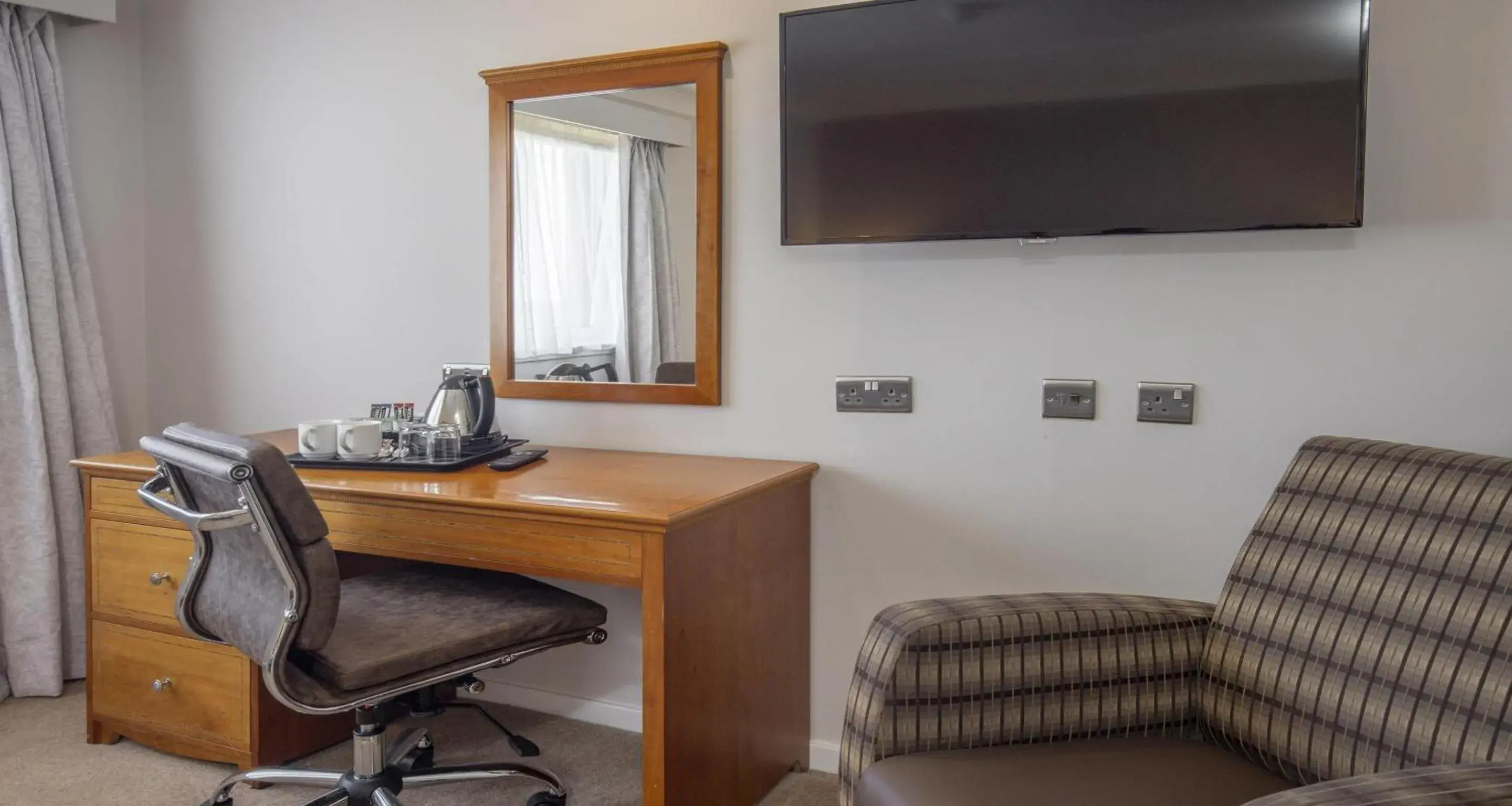 Bedroom in Invercarse Hotel Dundee, BW Signature Collection Bedroom in Invercarse Hotel Dundee, BW Signature Collection