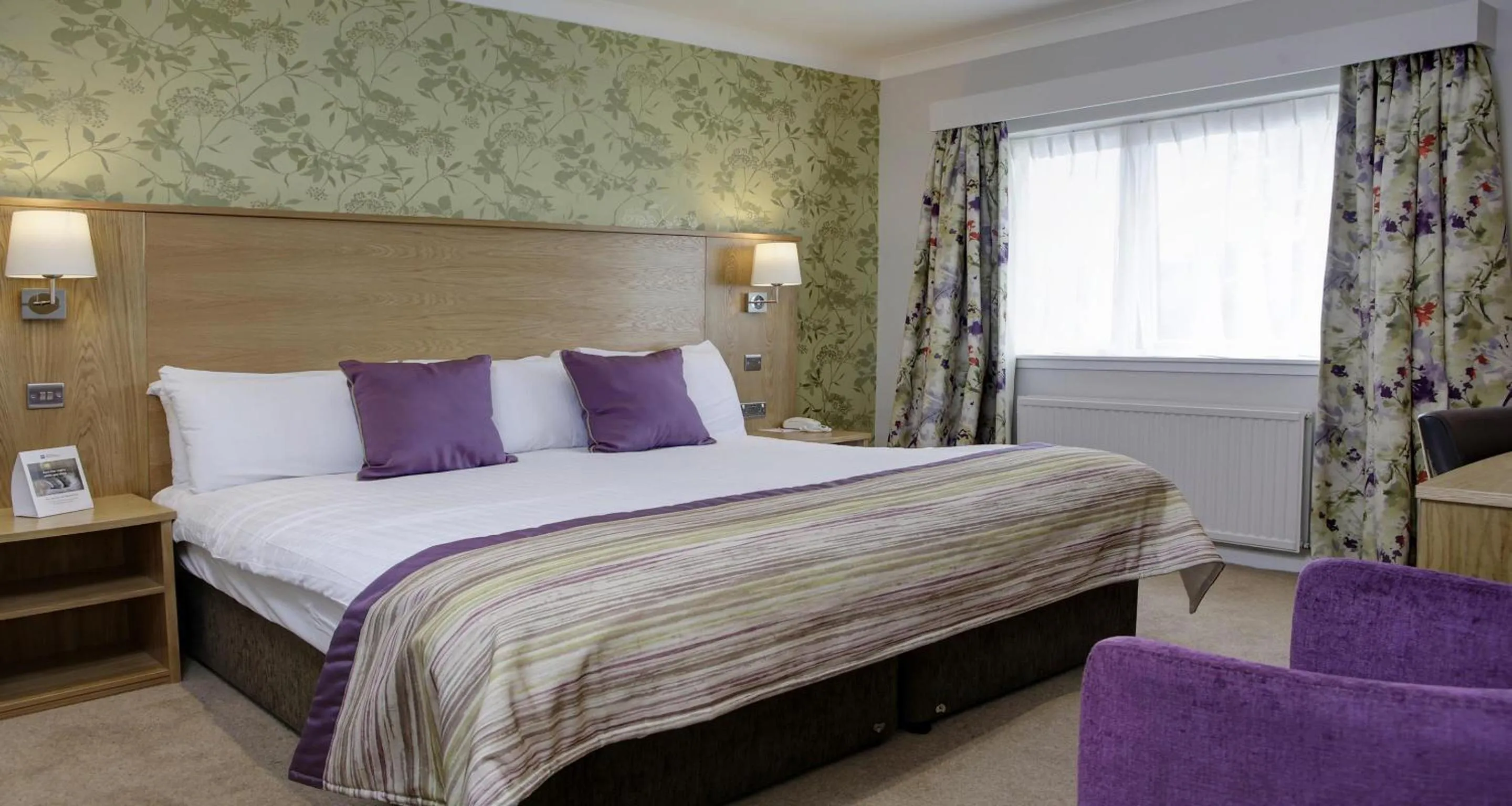 Bedroom, Bed in Invercarse Hotel Dundee, BW Signature Collection