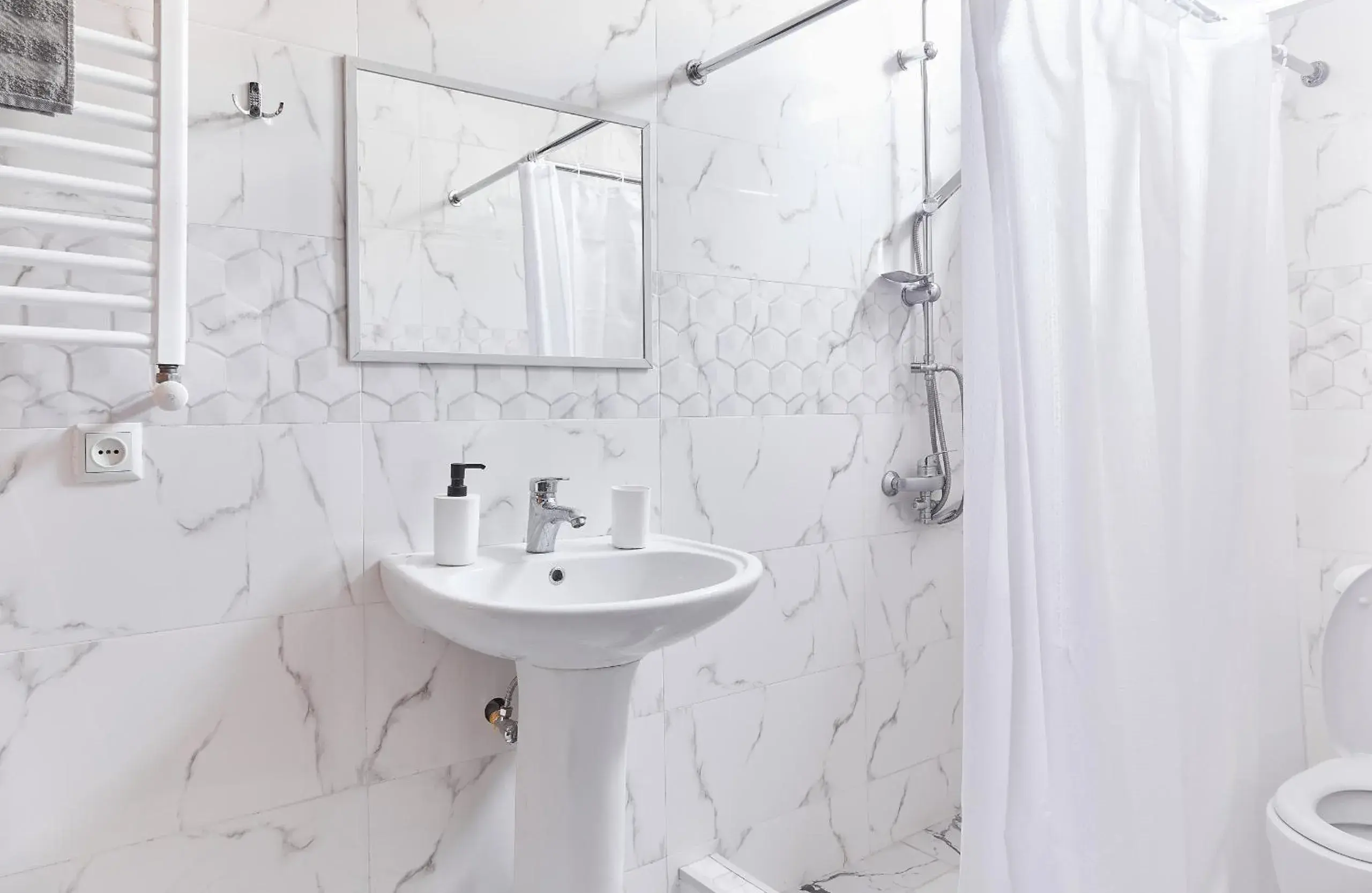 Toilet in Moosica Hostel Toilet in Moosica Hostel