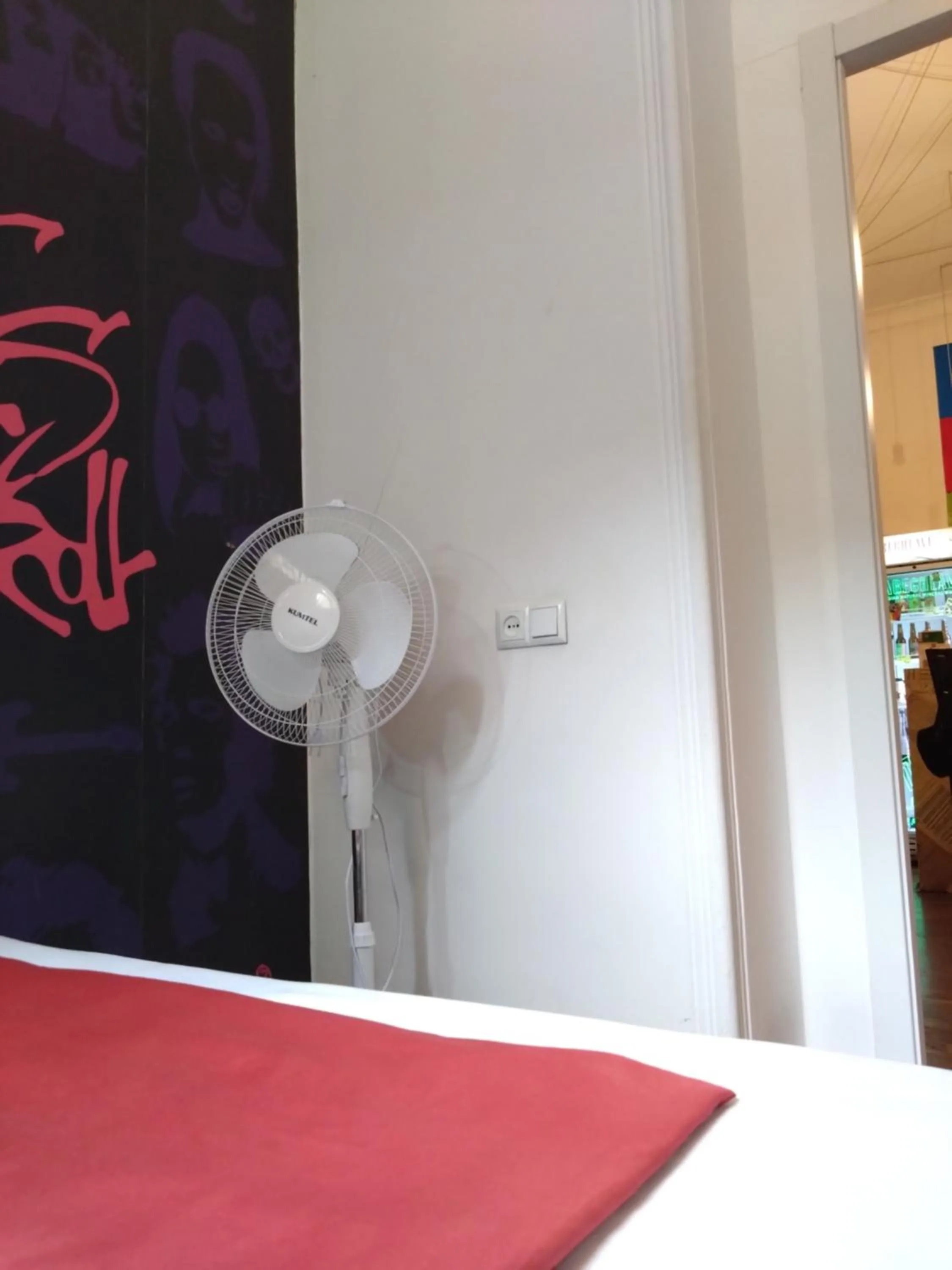 air conditioner in Moosica Hostel