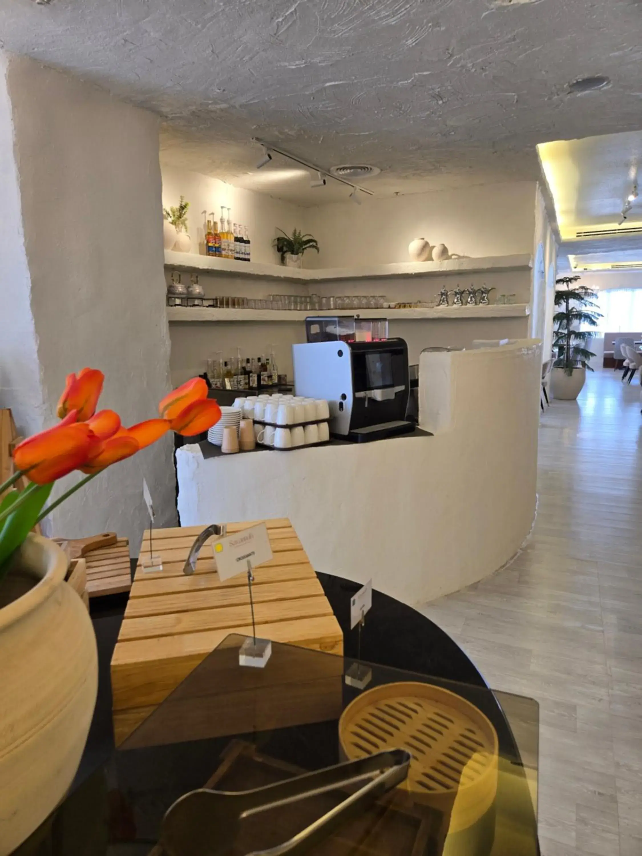 Restaurant/places to eat in Fraser Suites Muscat Restaurant/places to eat in Fraser Suites Muscat