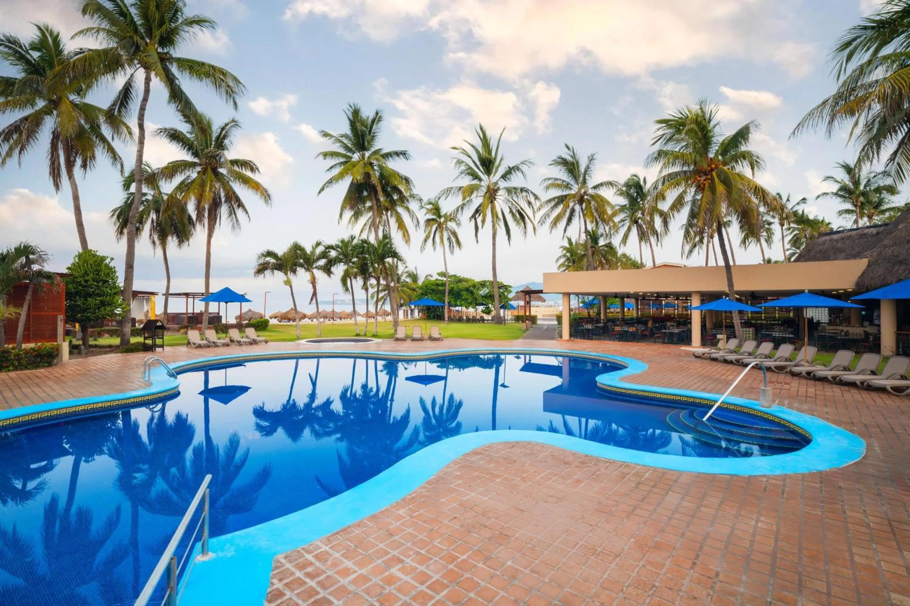 Swimming pool in Grand Decameron Complex Bucerias, A Trademark All-Inclusive Resort