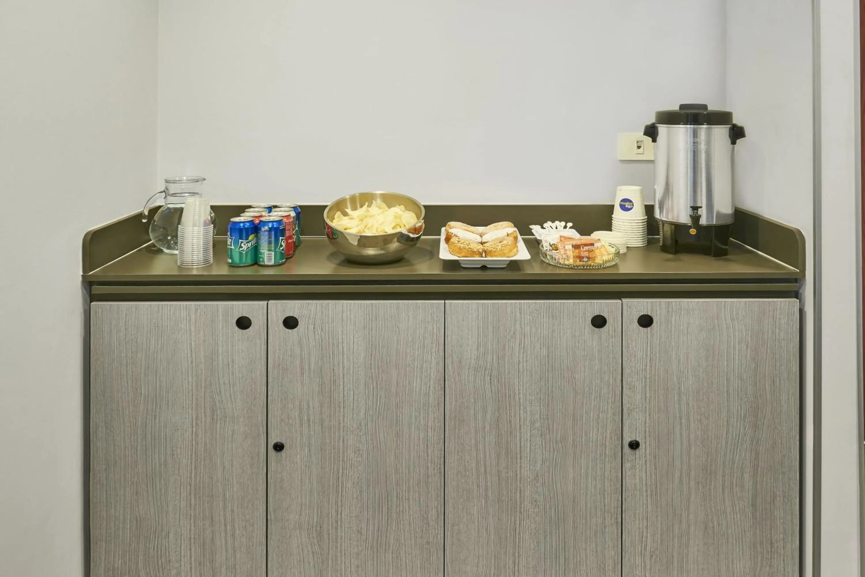 Meeting/conference room in City Express Junior by Marriott Mexicali