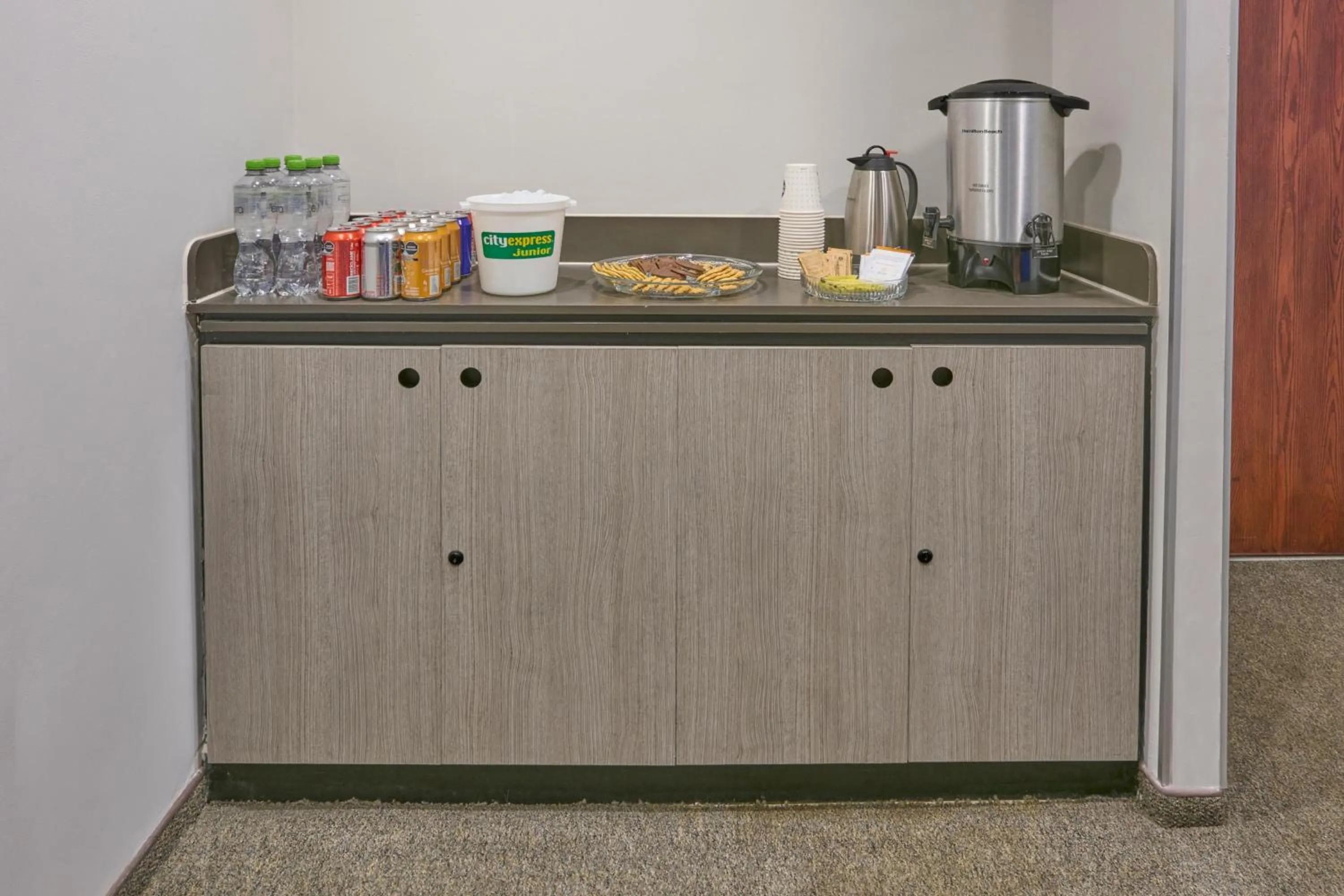 Meeting/conference room in City Express Junior by Marriott Mexicali