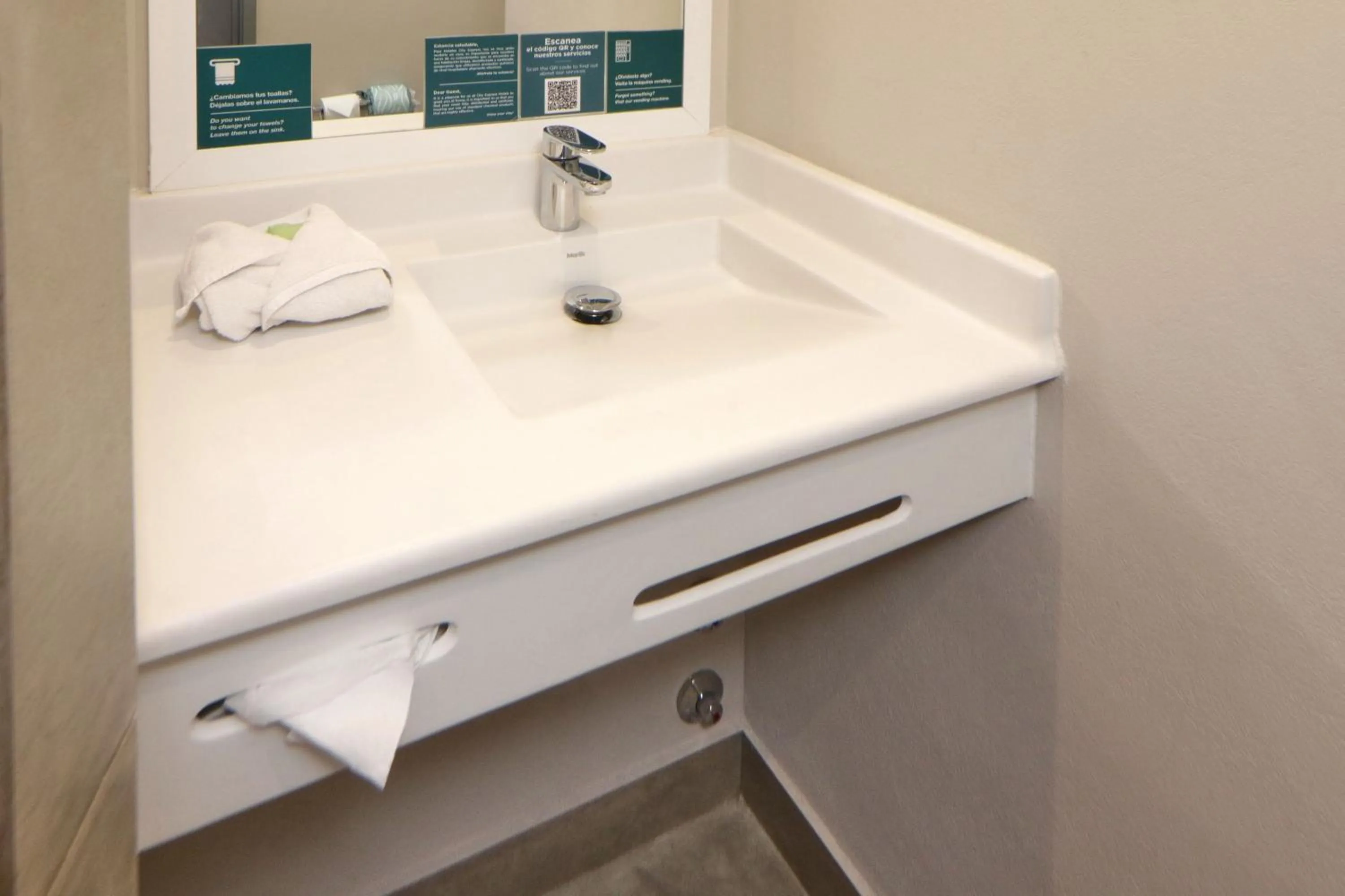 Bathroom in City Express Junior by Marriott Tijuana Otay