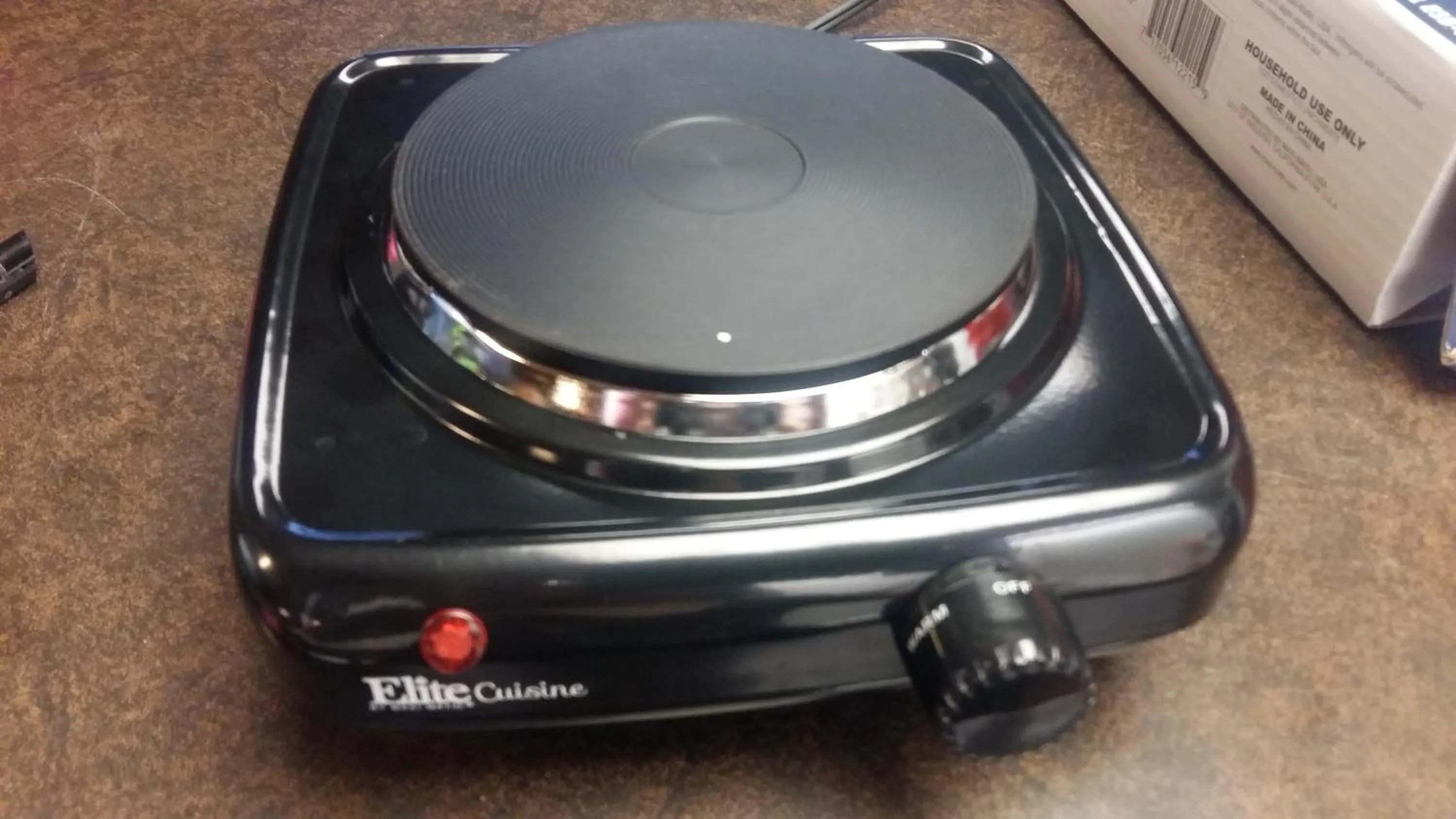 Kitchen or kitchenette in Blue Coast Inn & Suites