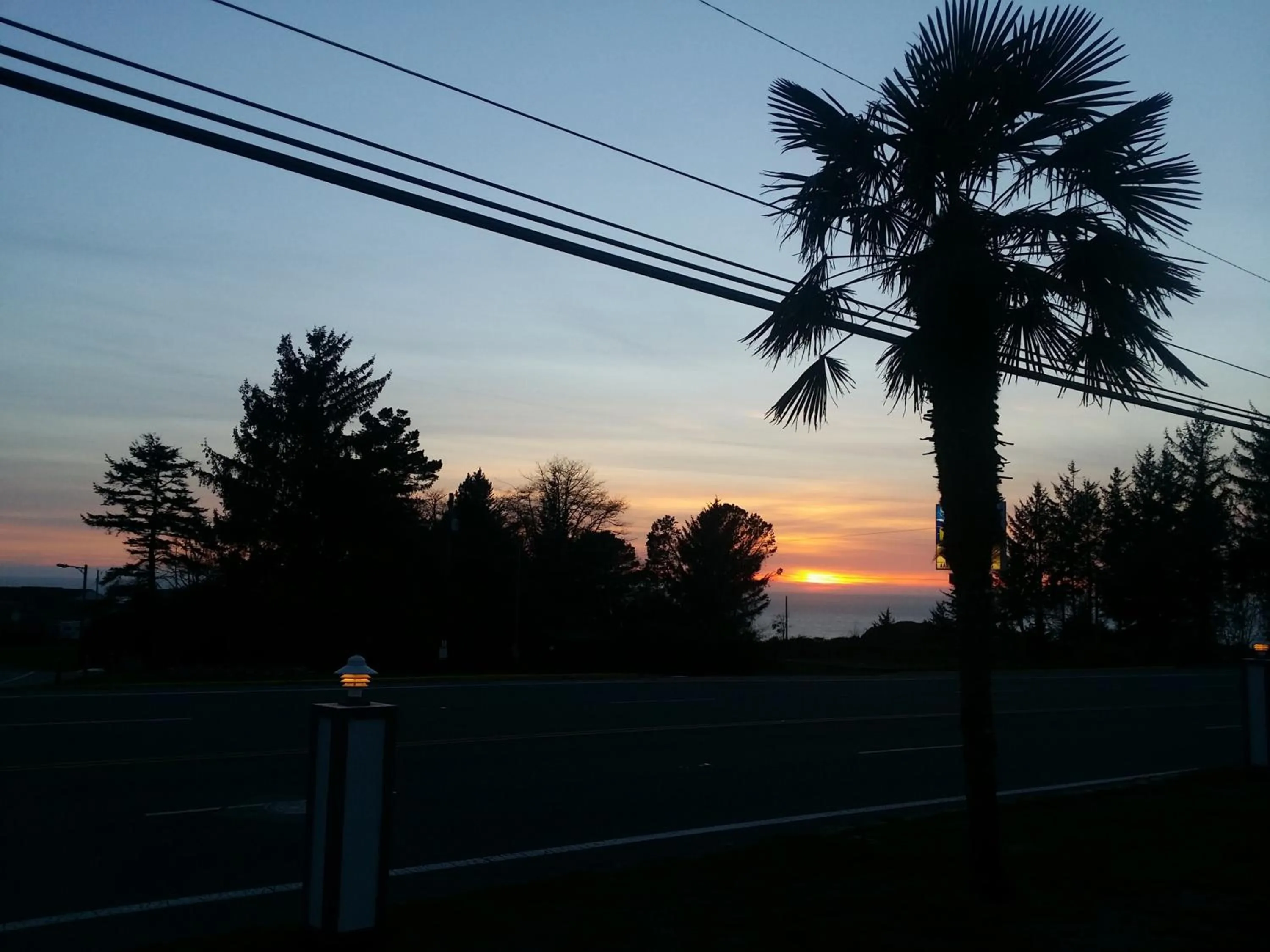 Neighbourhood in Blue Coast Inn & Suites