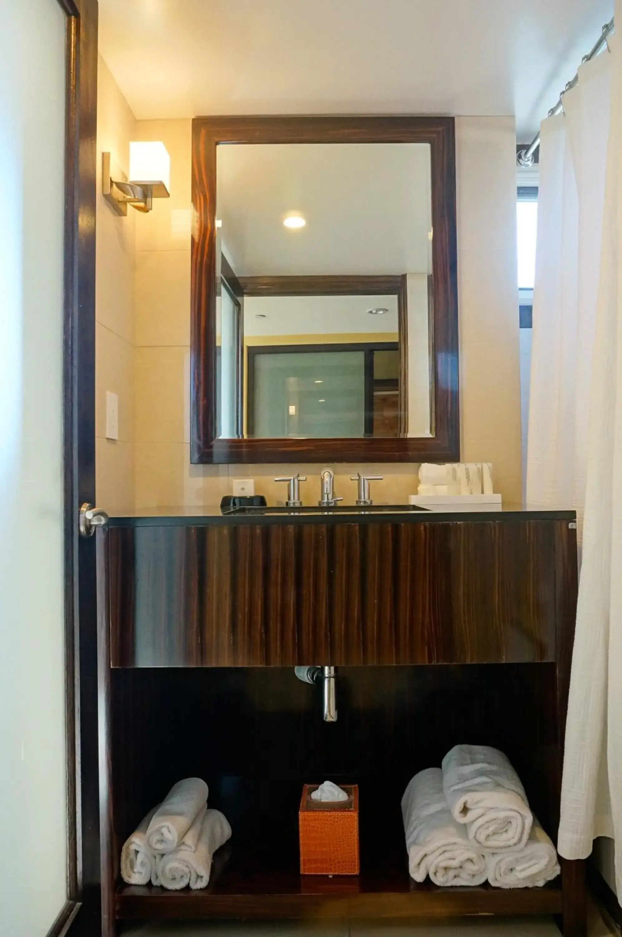 Bathroom in Balboa Inn, On The Beach At Newport Bathroom in Balboa Inn, On The Beach At Newport