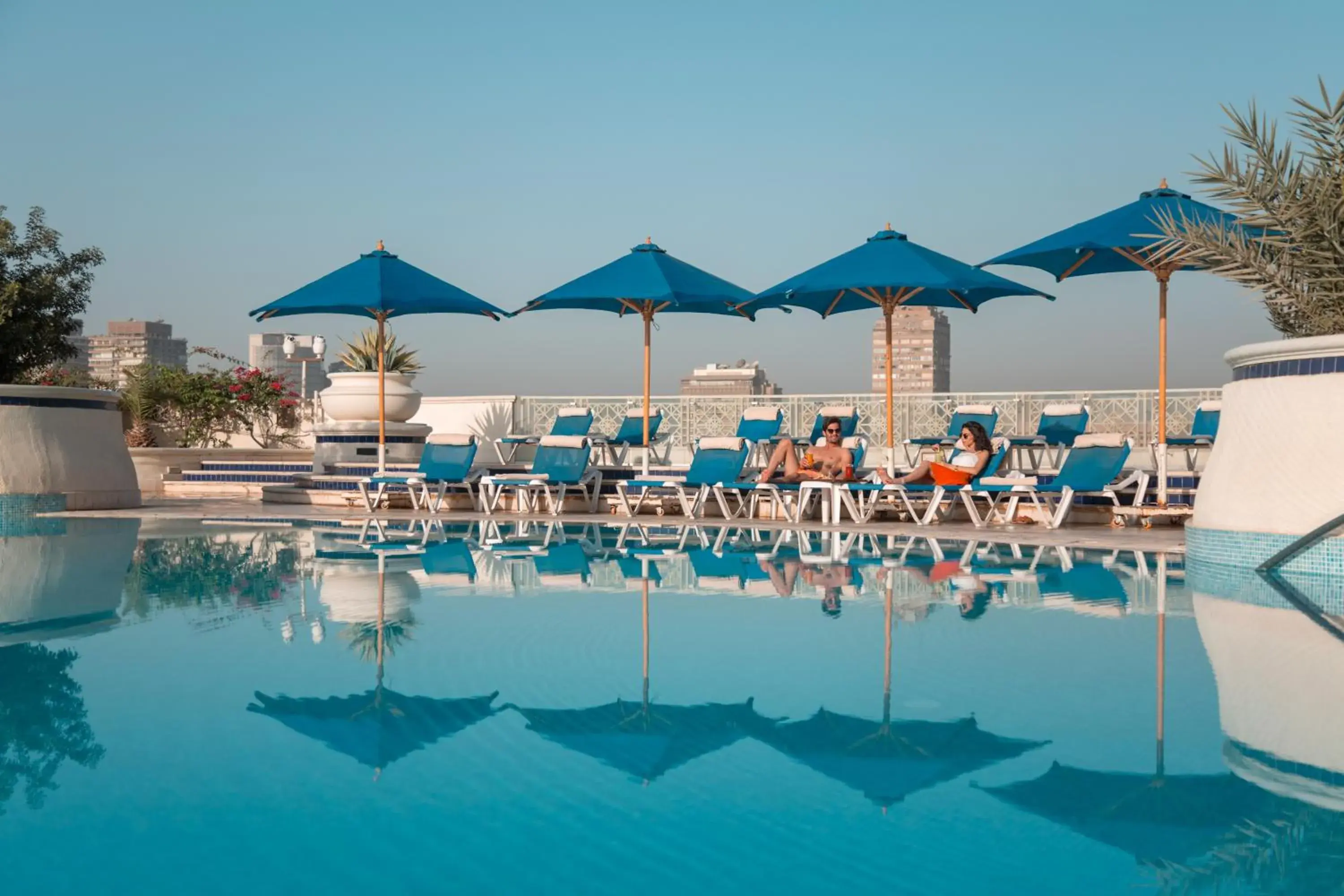 Swimming pool in Hilton Cairo Grand Nile Swimming pool in Hilton Cairo Grand Nile