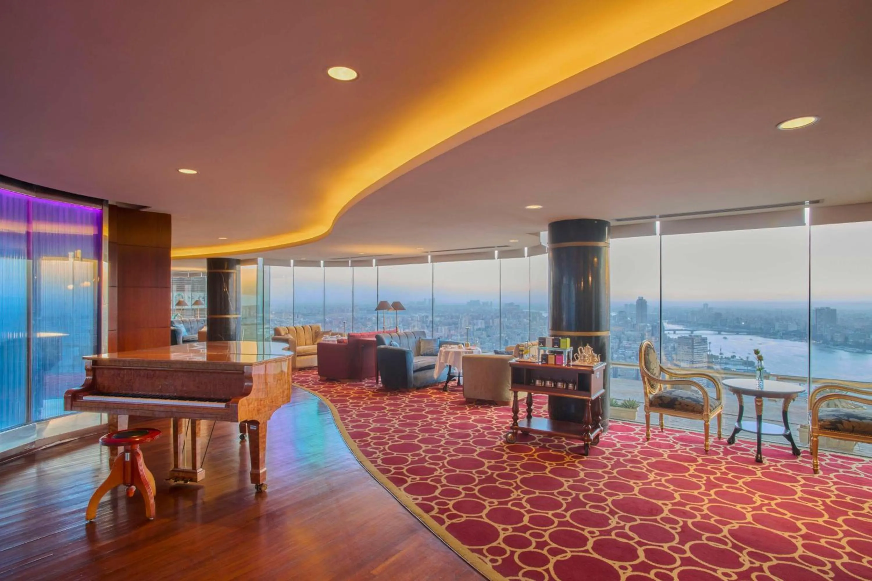 Restaurant/places to eat in Hilton Cairo Grand Nile