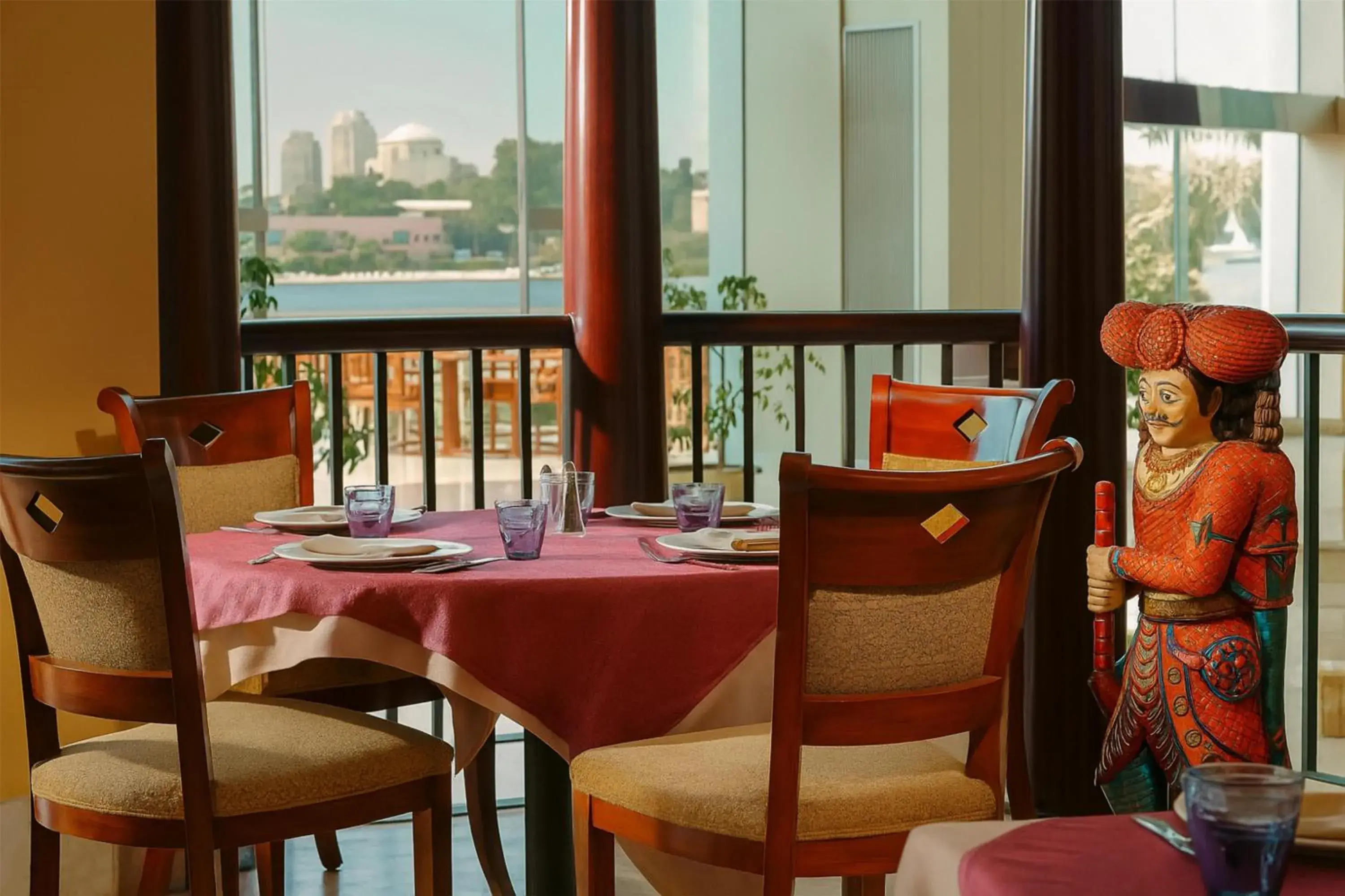 Restaurant/places to eat in Hilton Cairo Grand Nile Restaurant/places to eat in Hilton Cairo Grand Nile