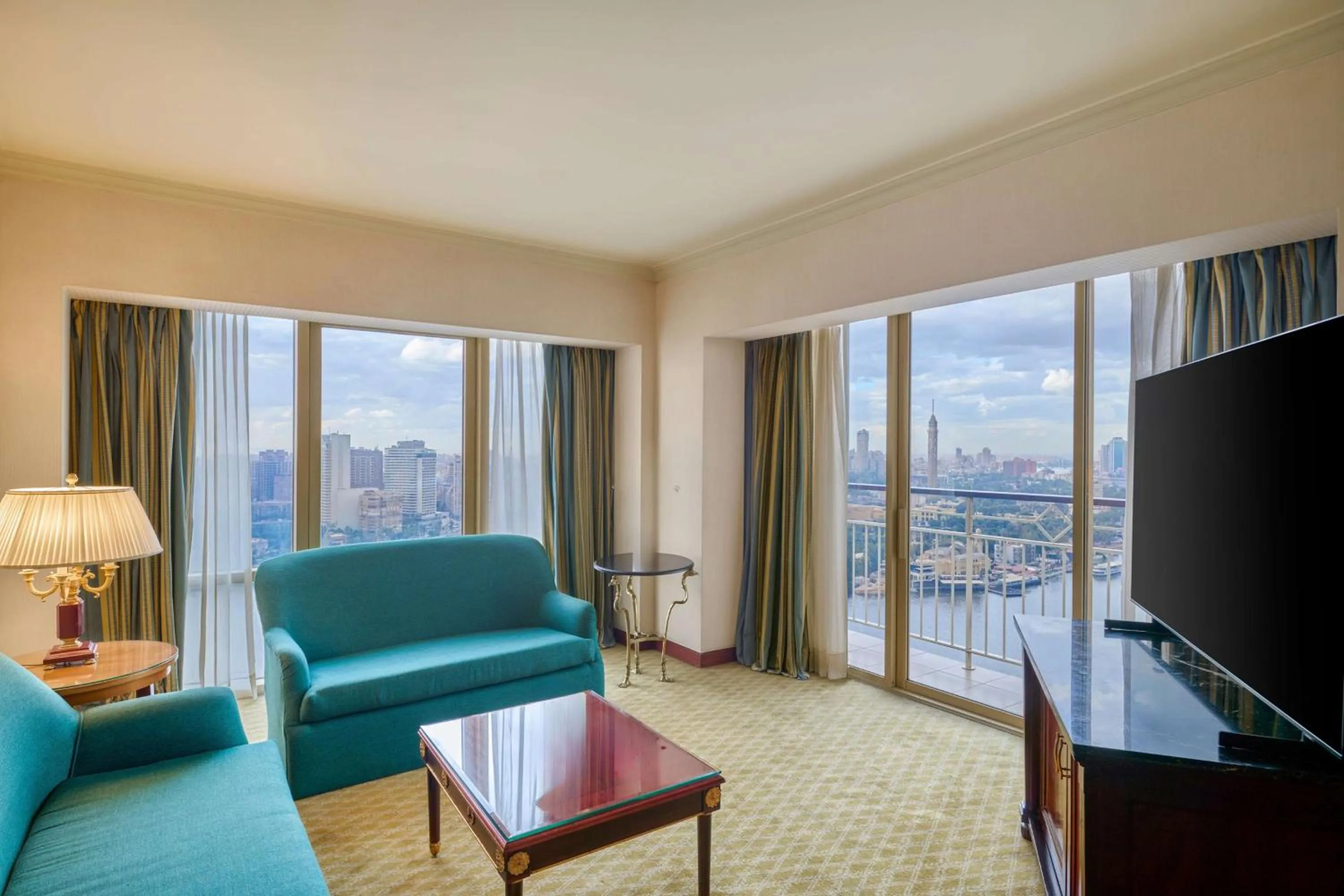 Living room in Hilton Cairo Grand Nile