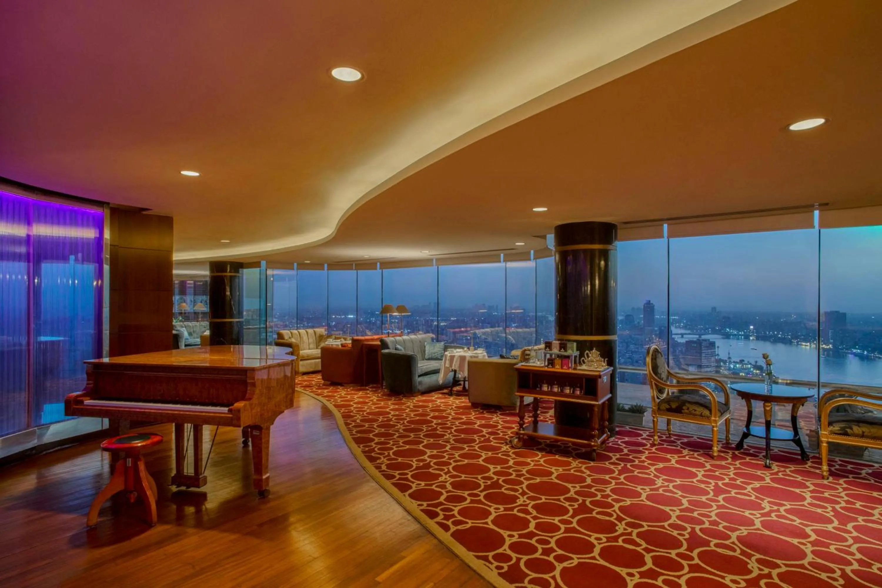 Restaurant/places to eat in Hilton Cairo Grand Nile