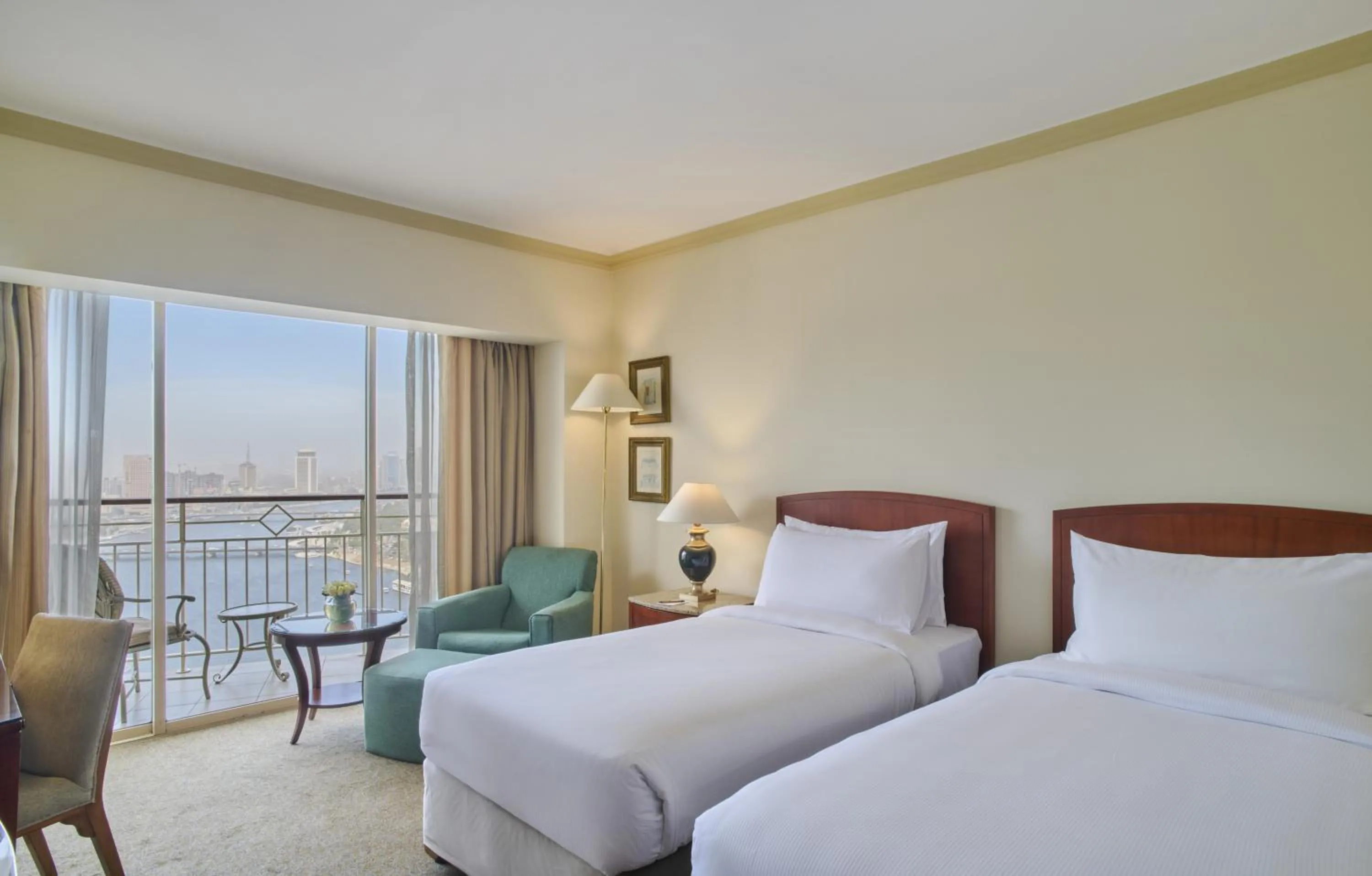 Bedroom, Bed in Hilton Cairo Grand Nile