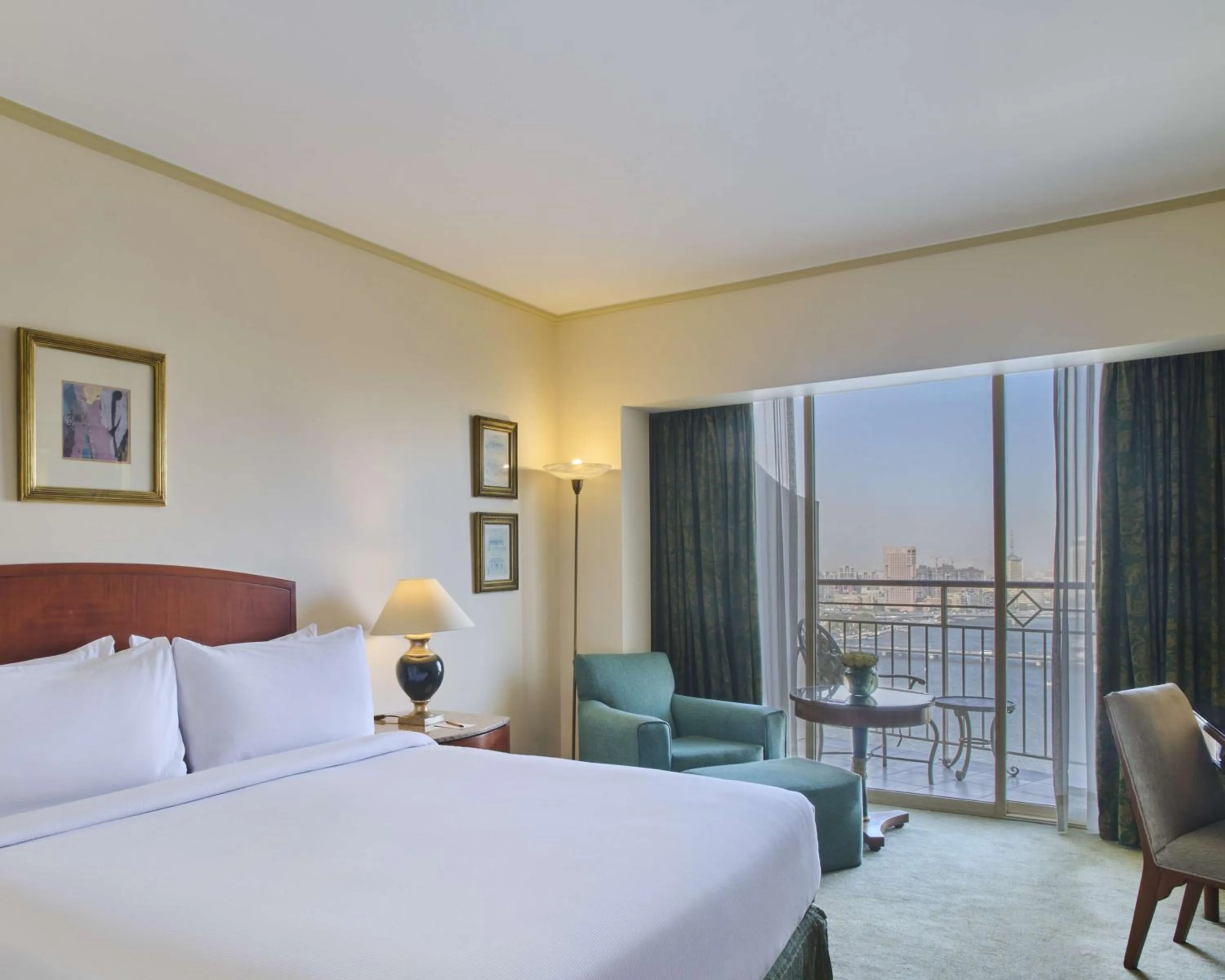 Bed in Hilton Cairo Grand Nile