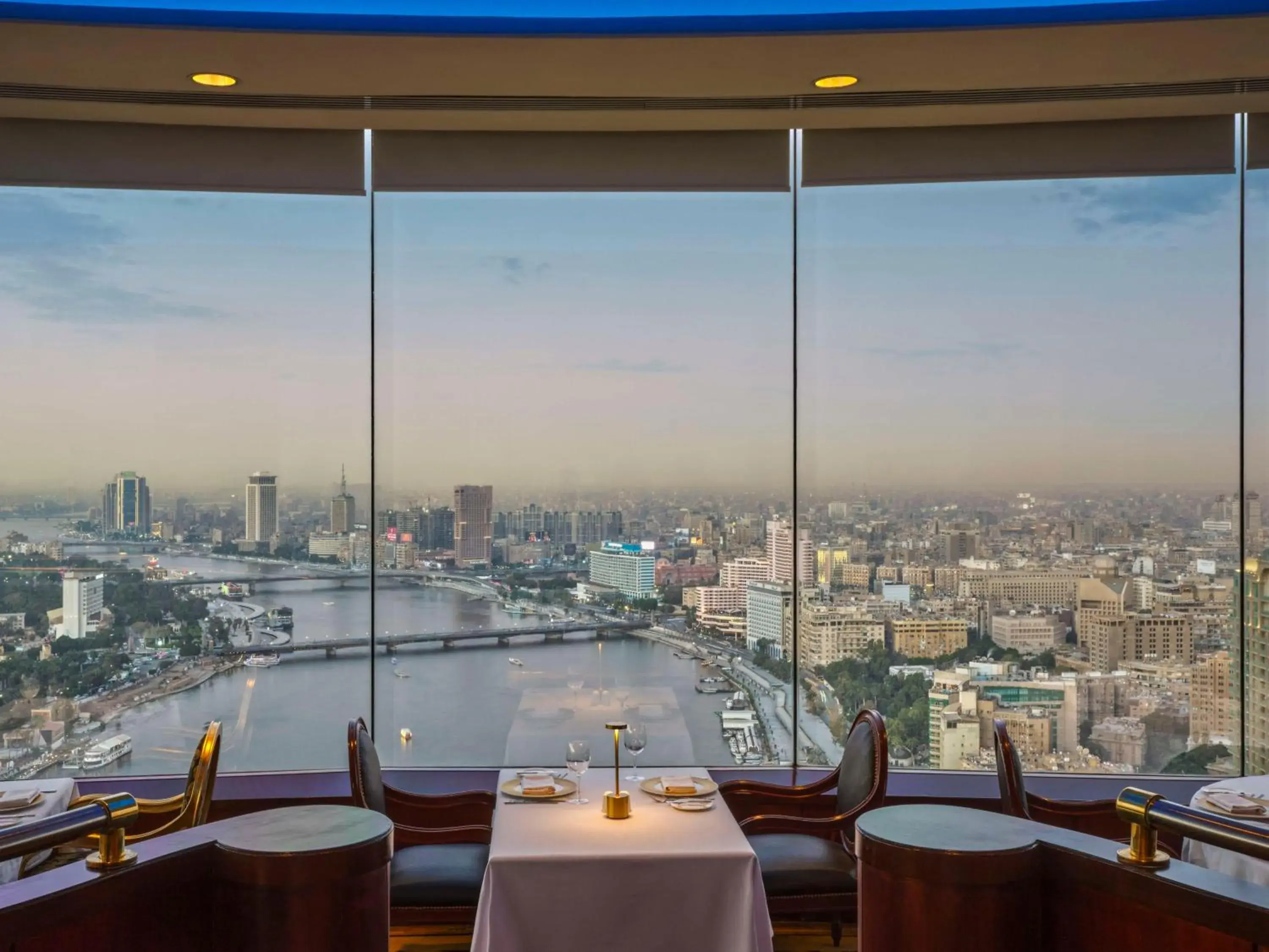 Restaurant/places to eat in Hilton Cairo Grand Nile Restaurant/places to eat in Hilton Cairo Grand Nile