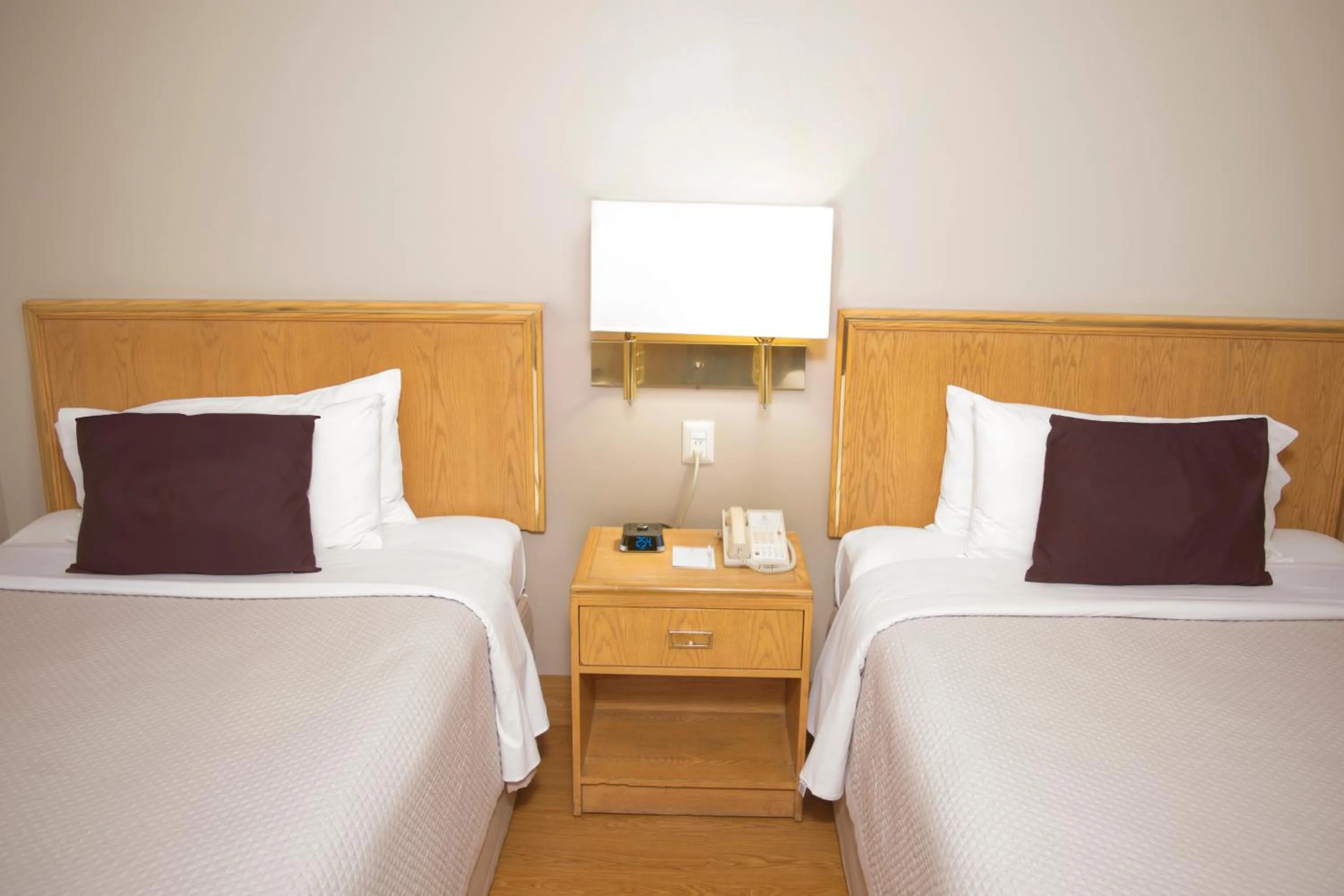 Bedroom, Bed in iStay Hotel Monterrey Histórico