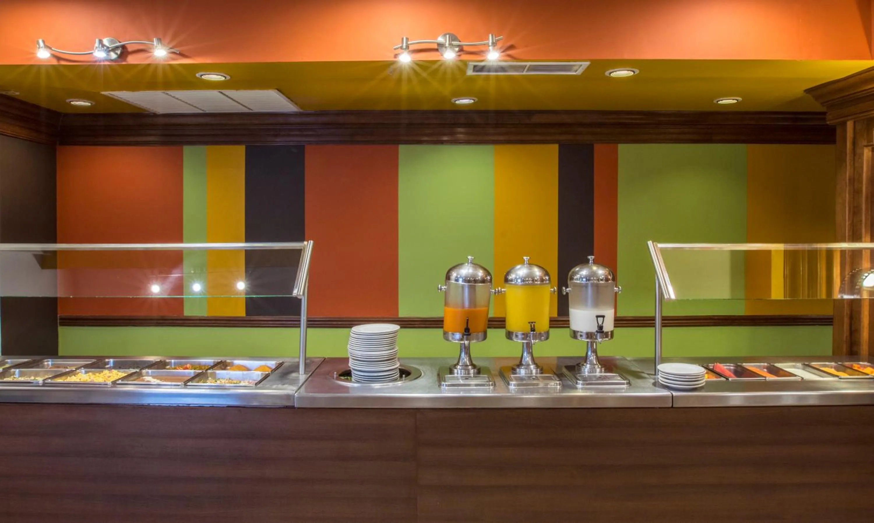 Restaurant/places to eat in iStay Hotel Monterrey Histórico