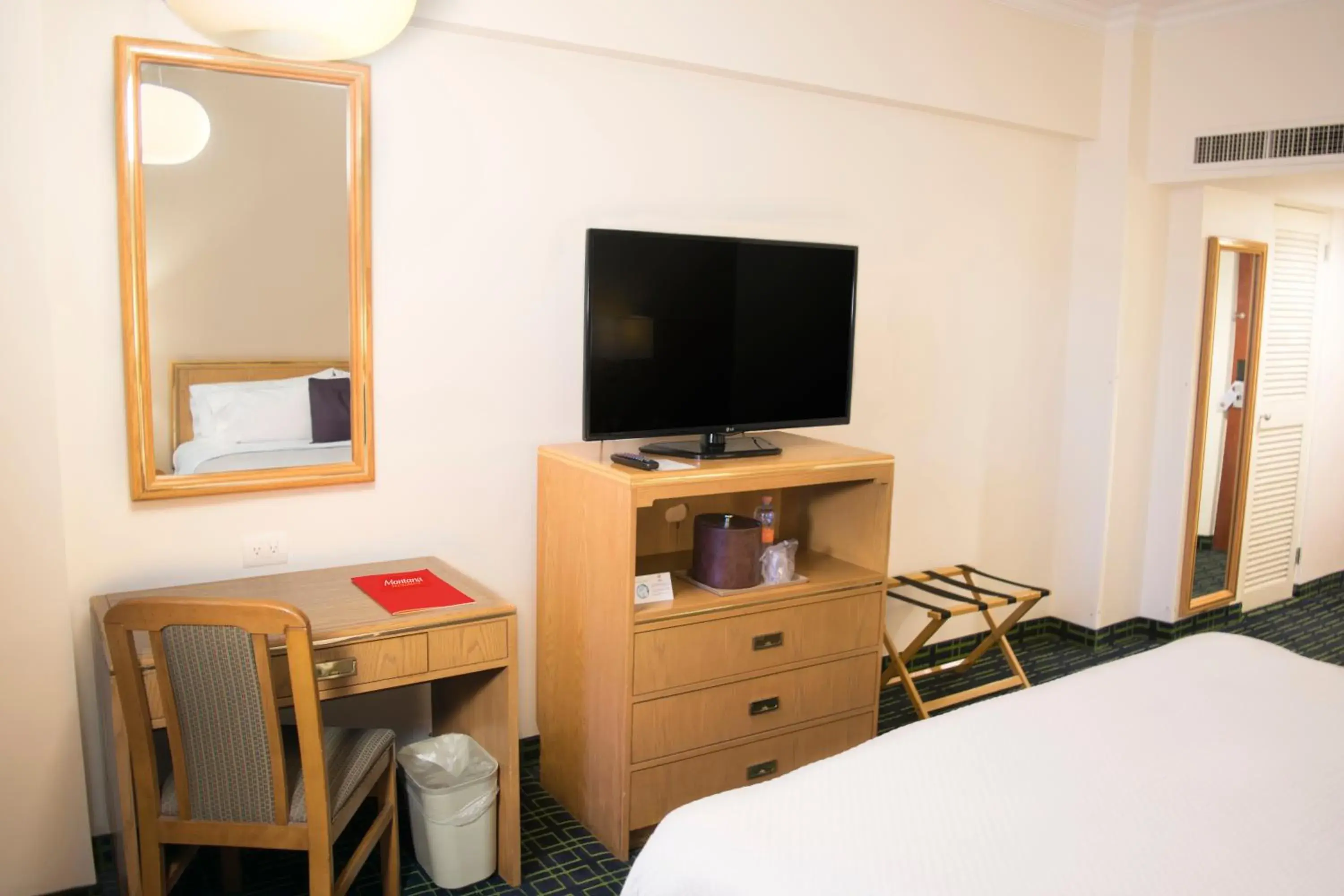 Bedroom, Bed in iStay Hotel Monterrey Histórico Bedroom, Bed in iStay Hotel Monterrey Histórico