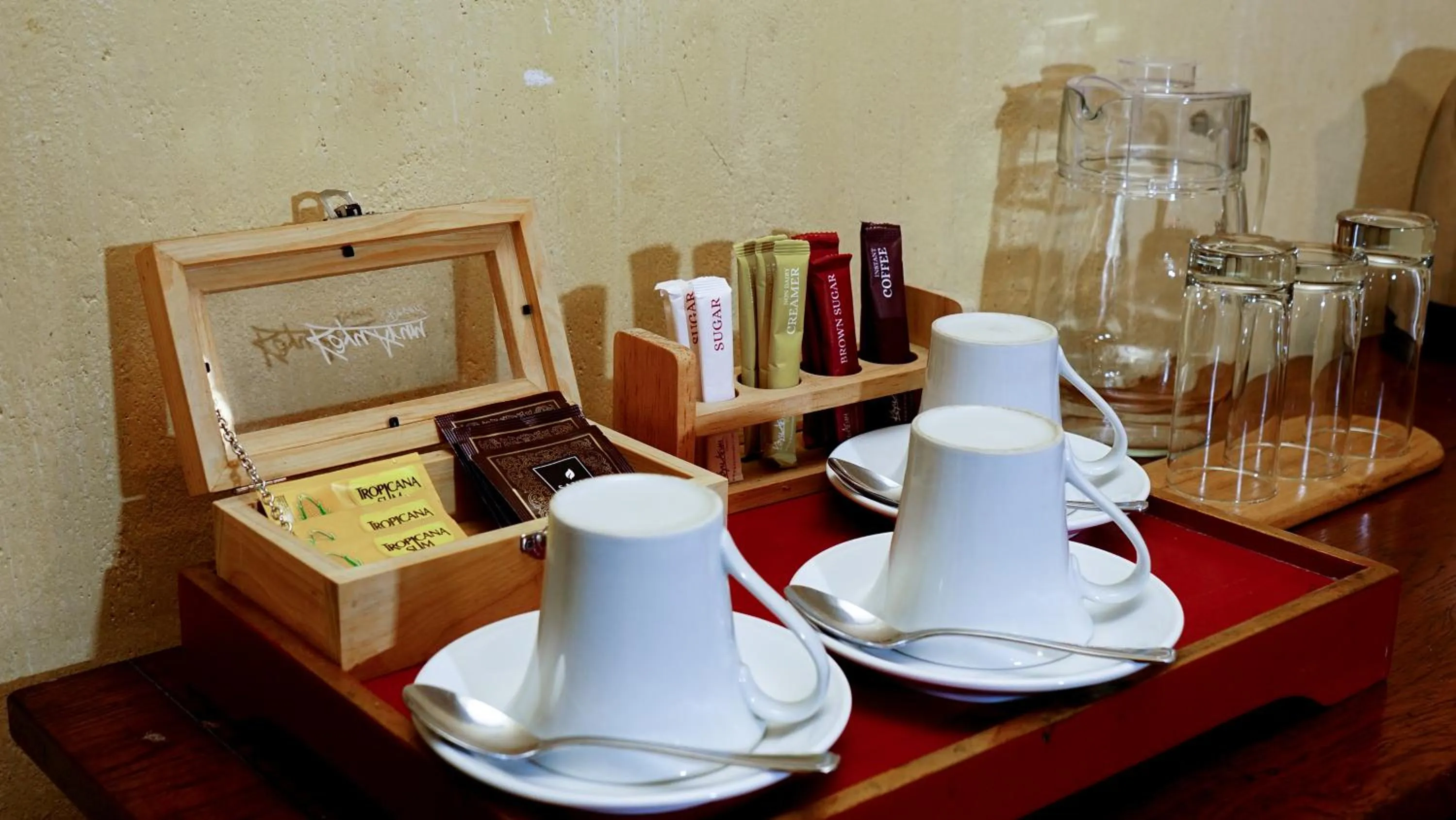 Coffee/tea facilities in Kayu Arum Resort