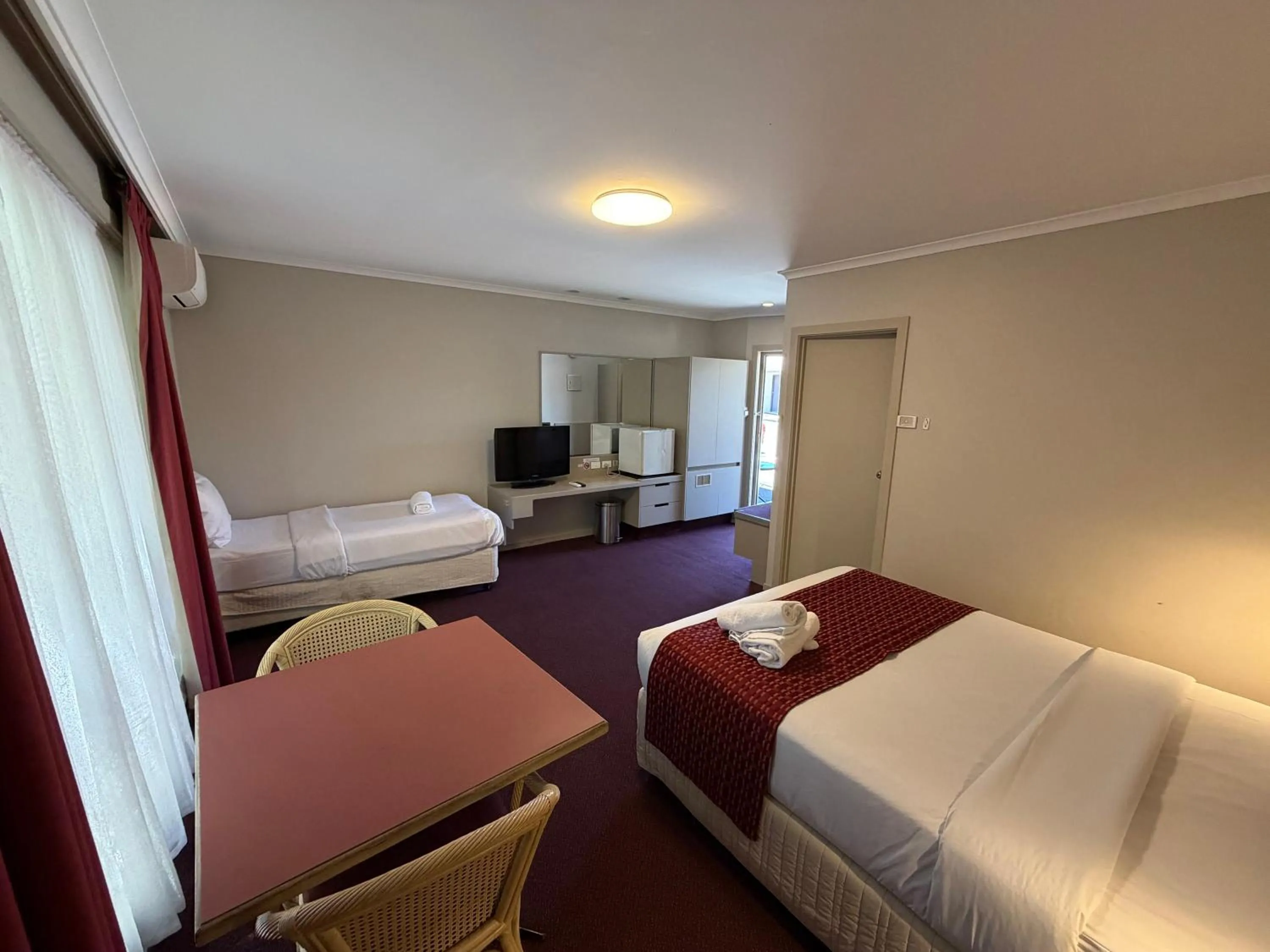 Bed in Ringwood Lake Inn