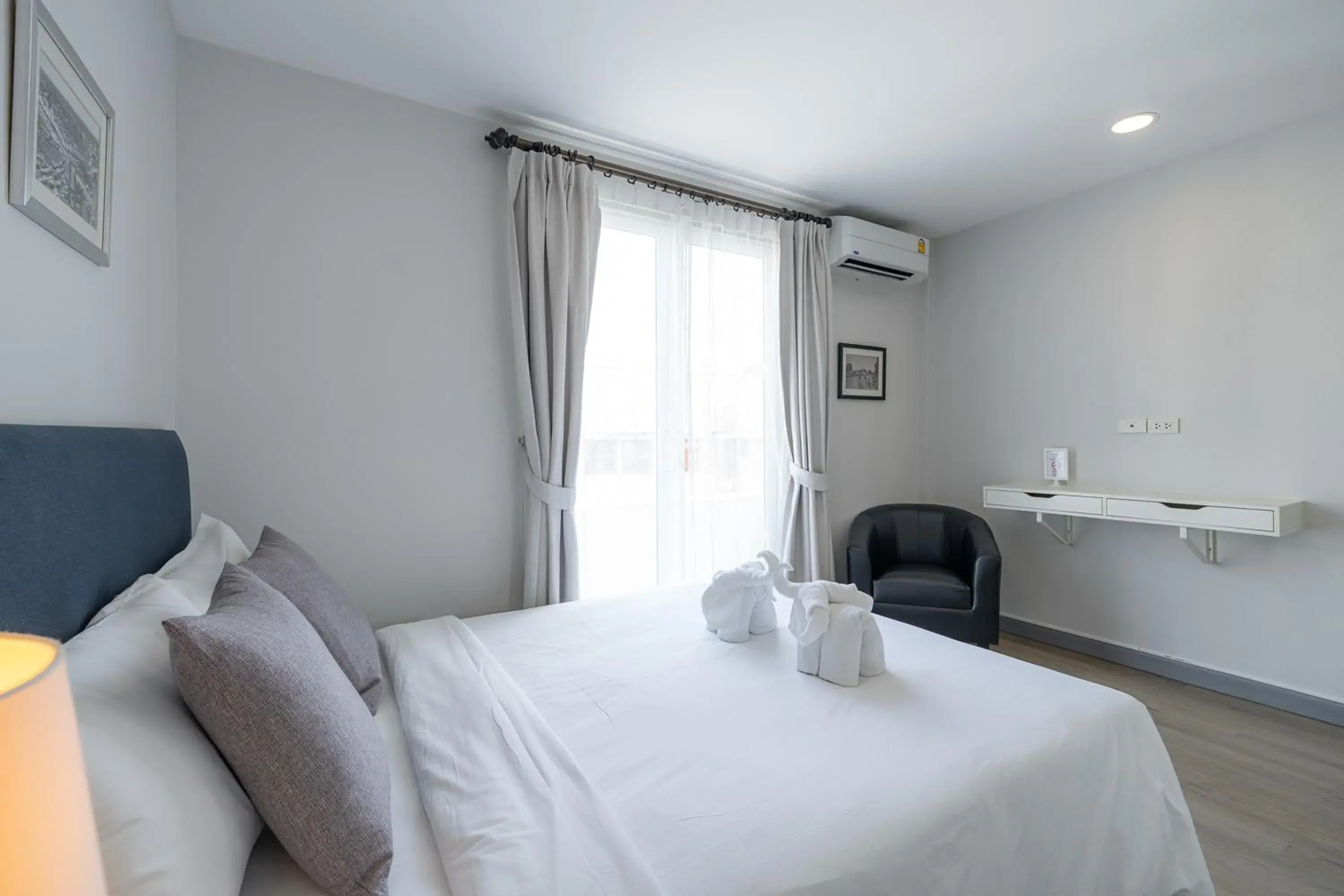 Bed in Ratchadamnoen Residence Bed in Ratchadamnoen Residence