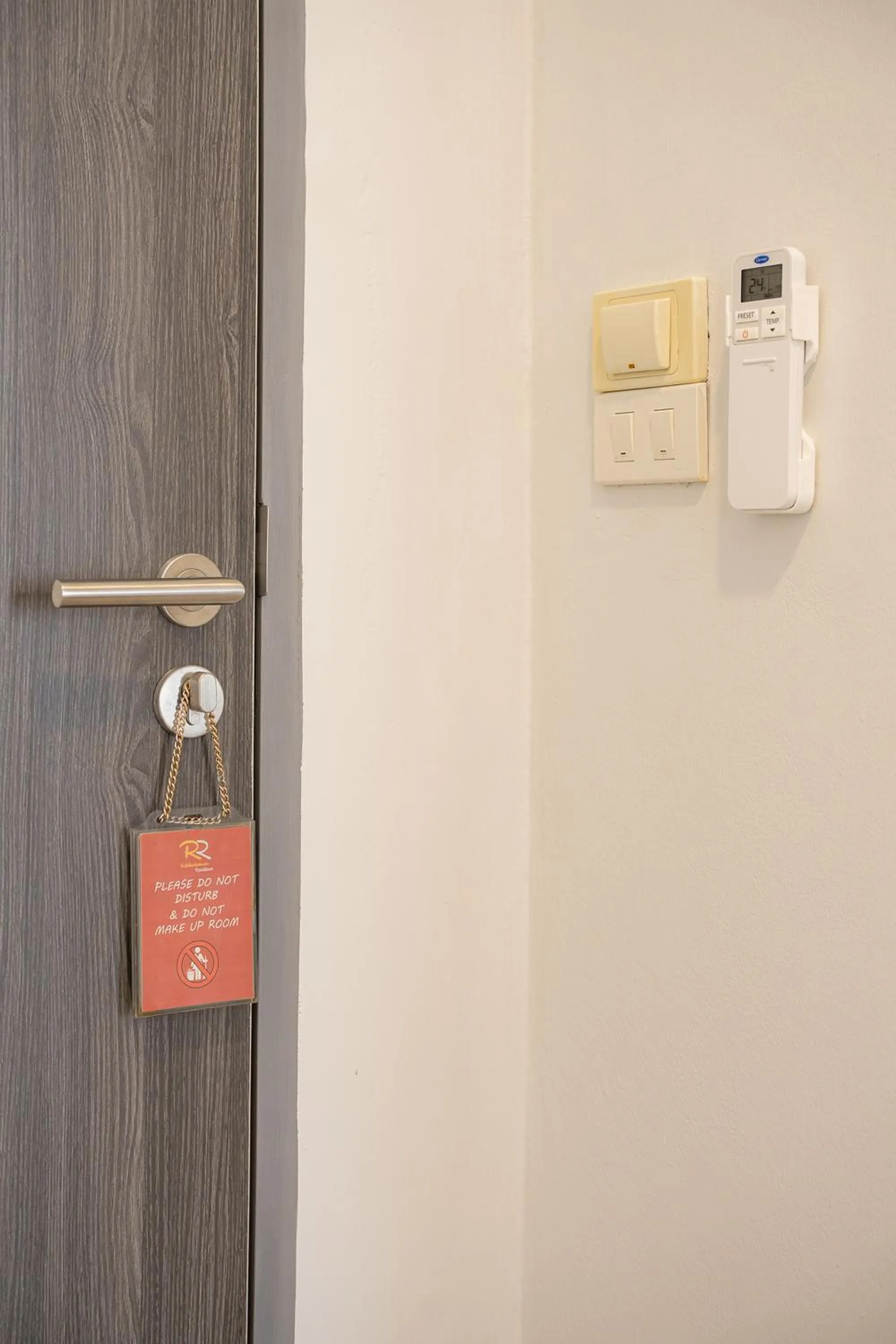 Bedroom in Ratchadamnoen Residence