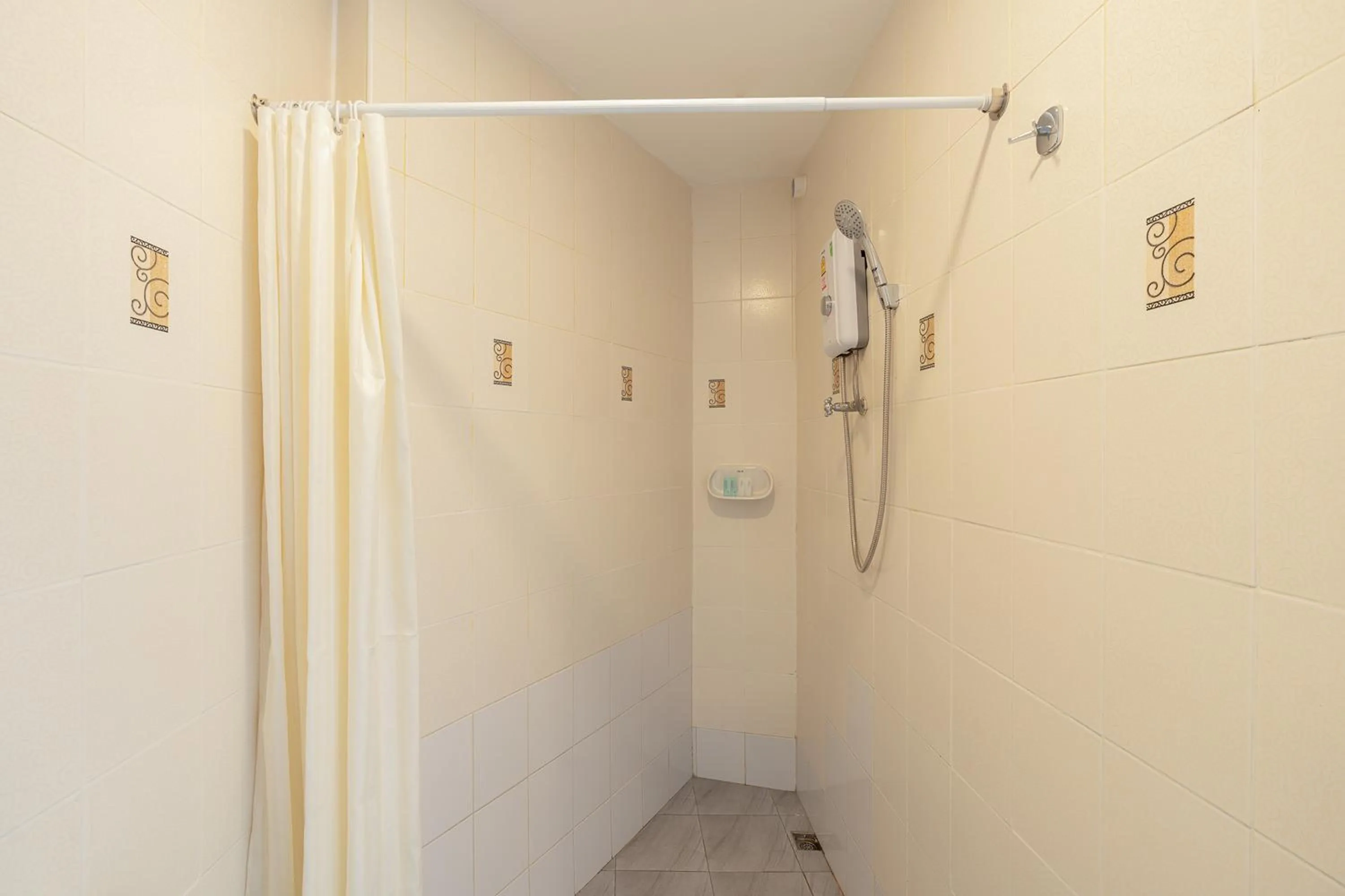 Bathroom in Ratchadamnoen Residence