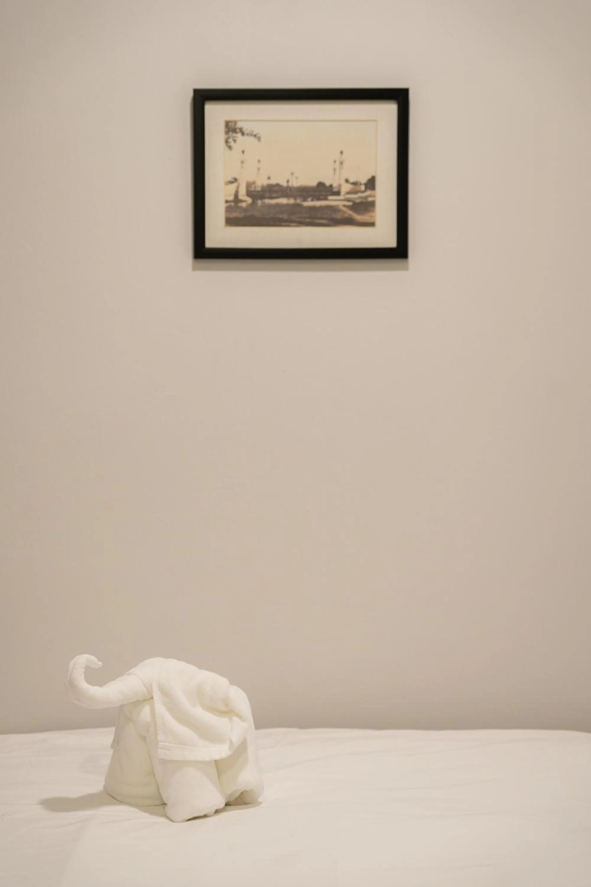 Bed in Ratchadamnoen Residence