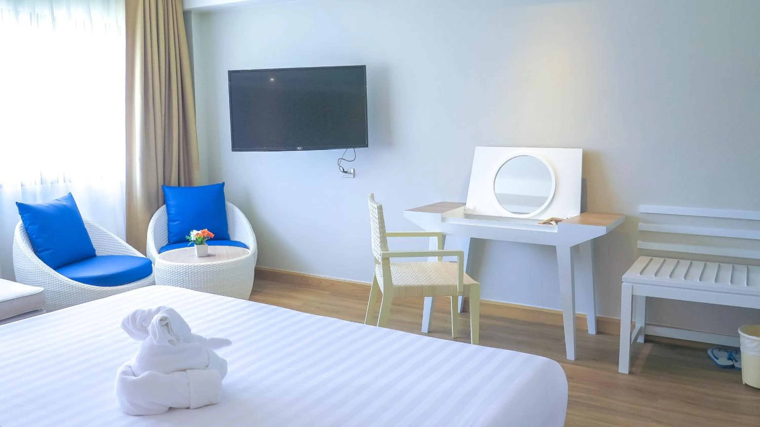 Bed in Hiran Residence