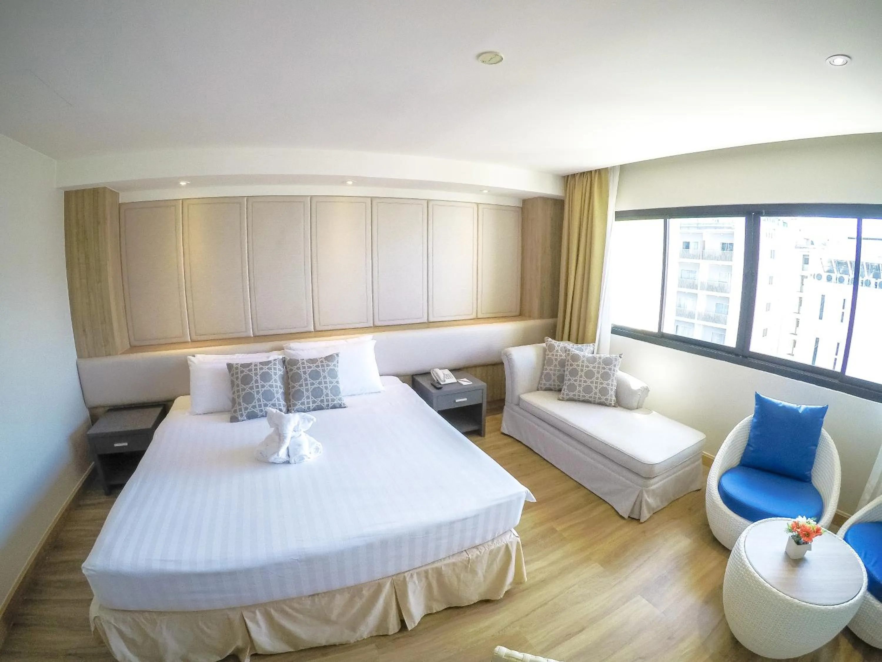 Bed in Hiran Residence