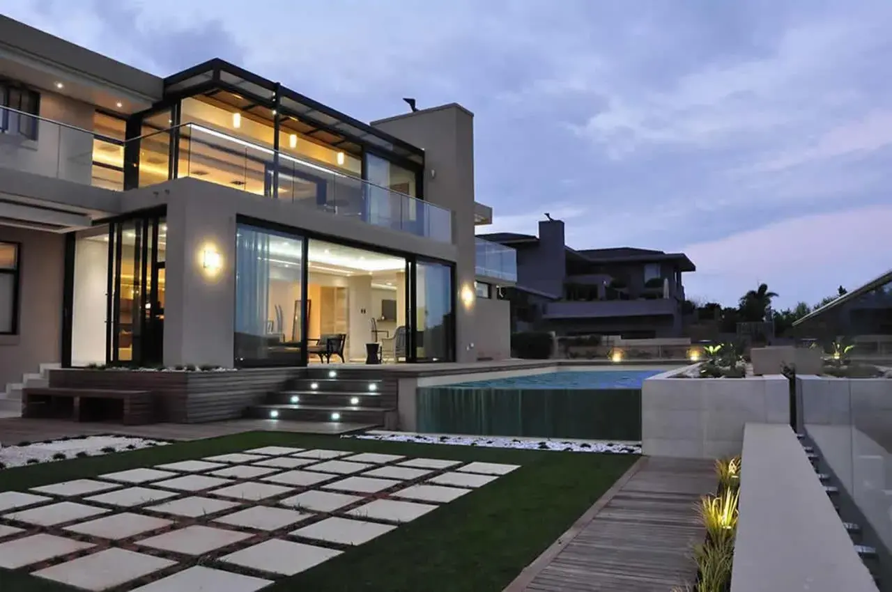 Luxe Life House Luxe Life House