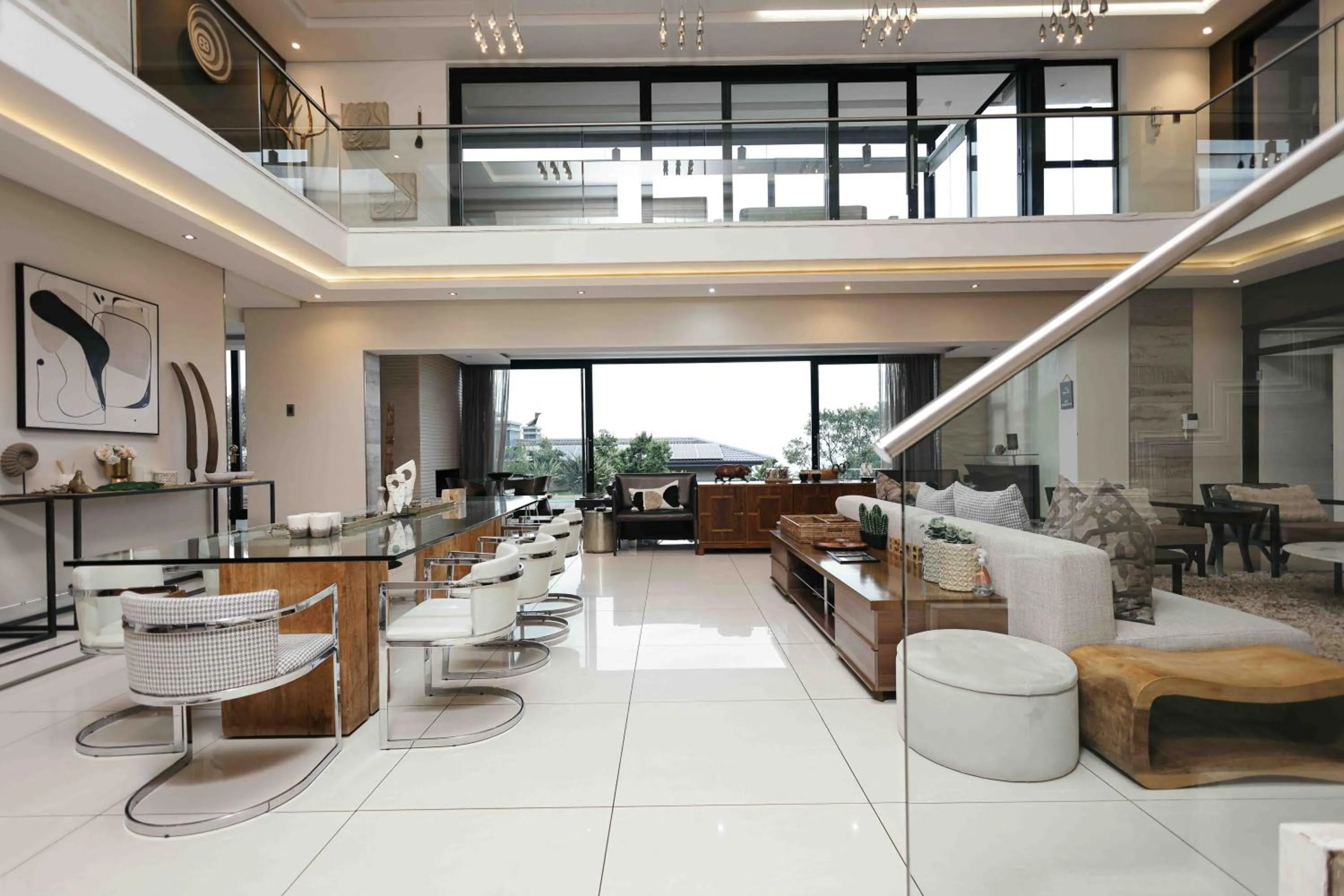 Luxe Life House