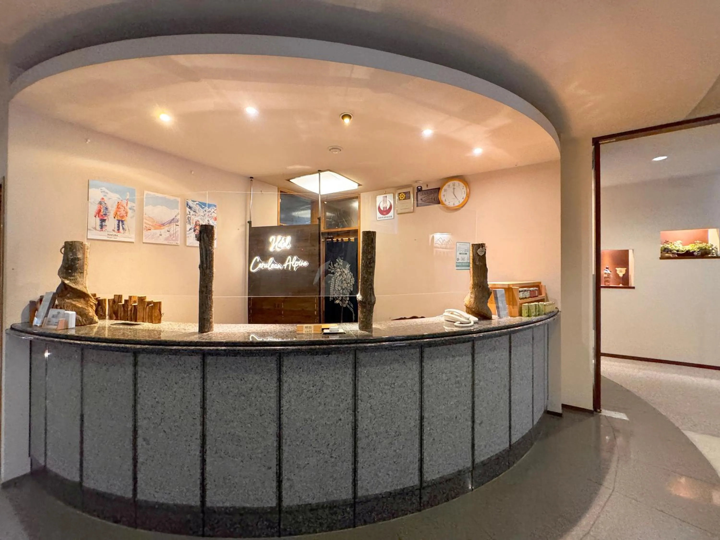 Lobby or reception in Hotel Cerulean Alpine