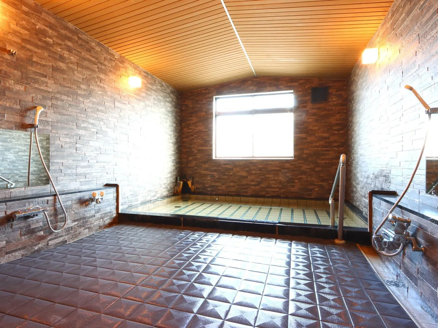 Public Bath in Hotel Cerulean Alpine