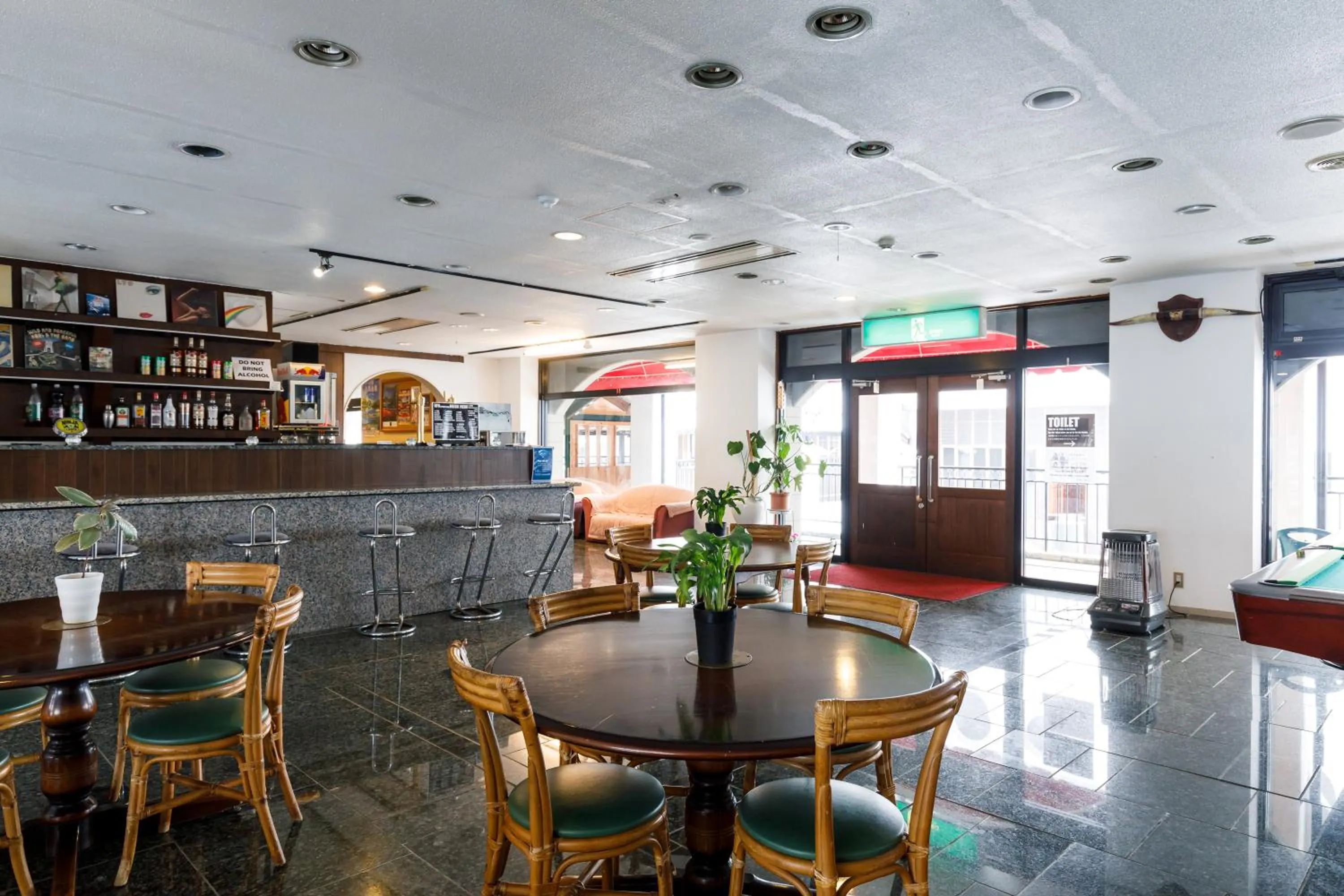 Lounge or bar in ホテルけやきの樹