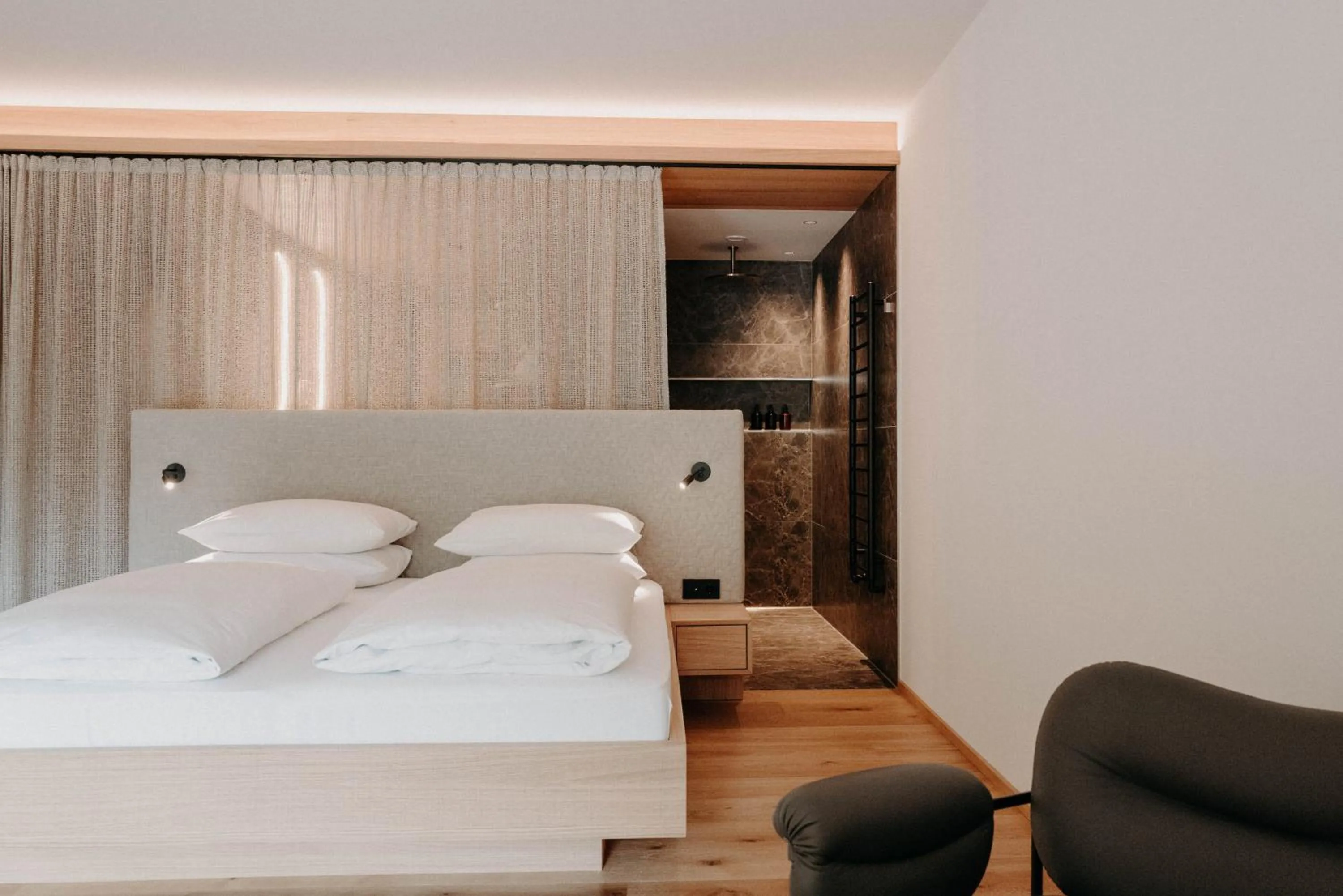 Bed in Hotel Nesslerhof