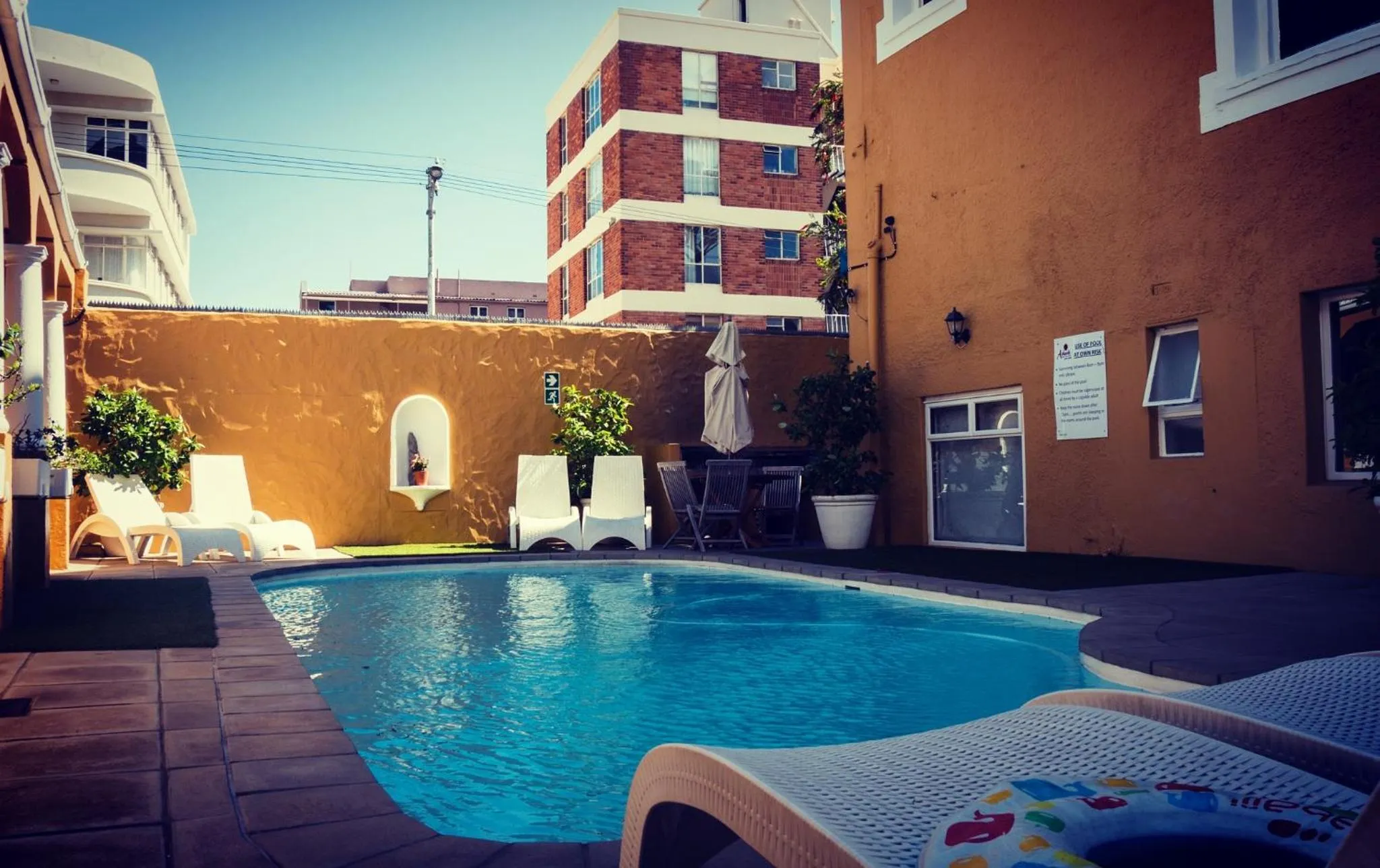 BBQ facilities in Ashanti Lodge Backpackers