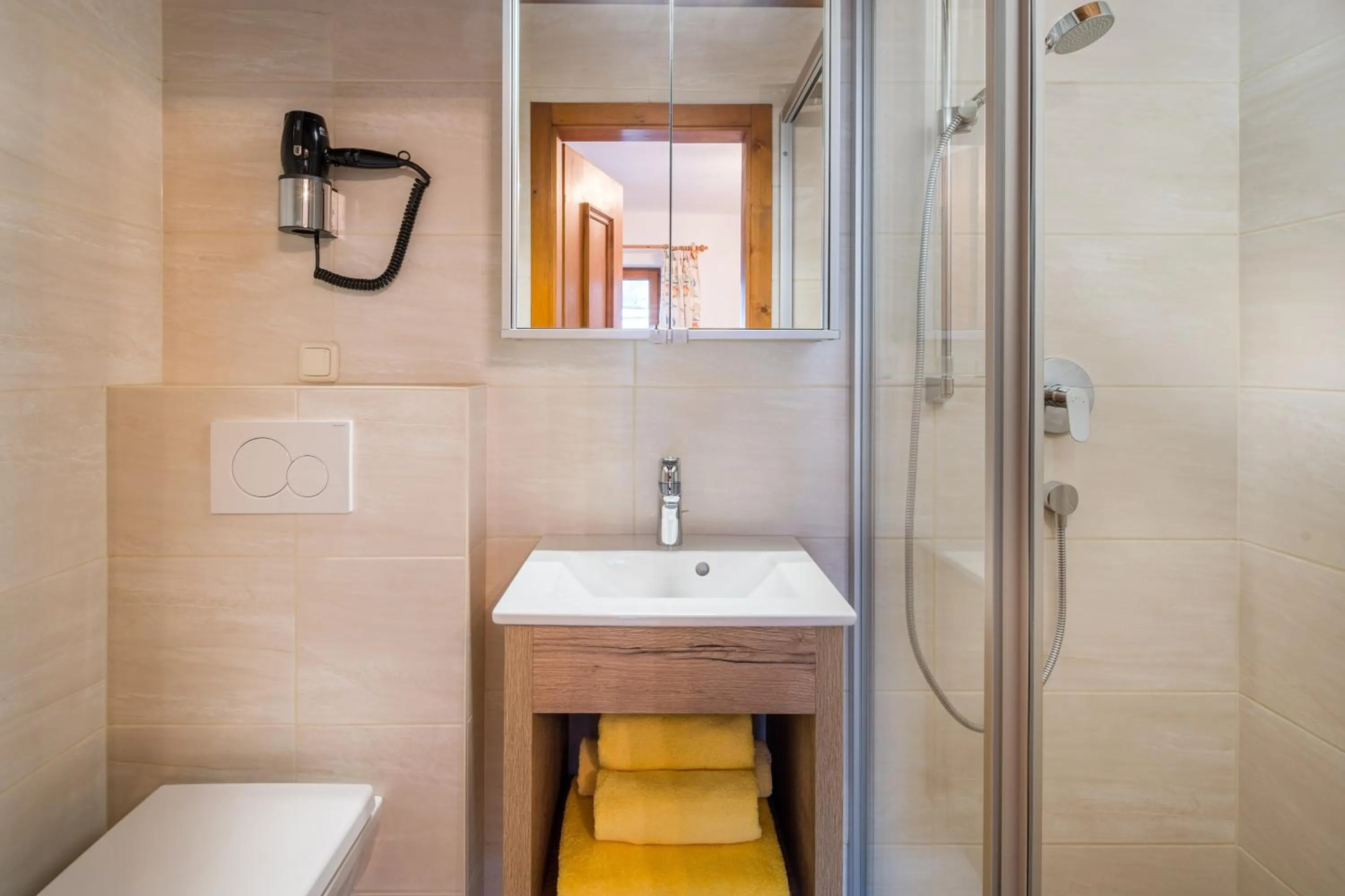 Bathroom in Pension Rainhof