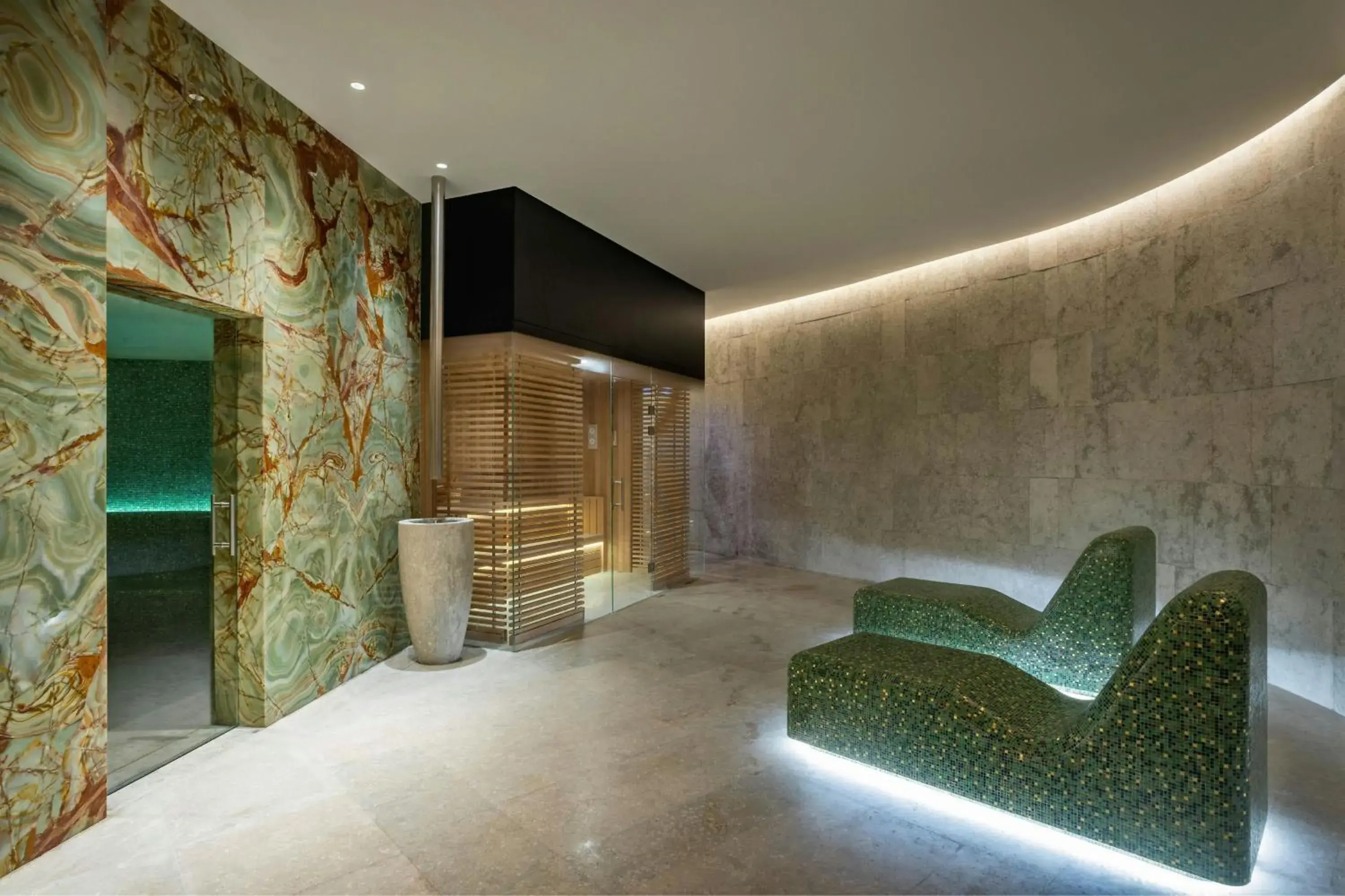 Spa and wellness centre/facilities in Bulgari Hotel Shanghai Spa and wellness centre/facilities in Bulgari Hotel Shanghai