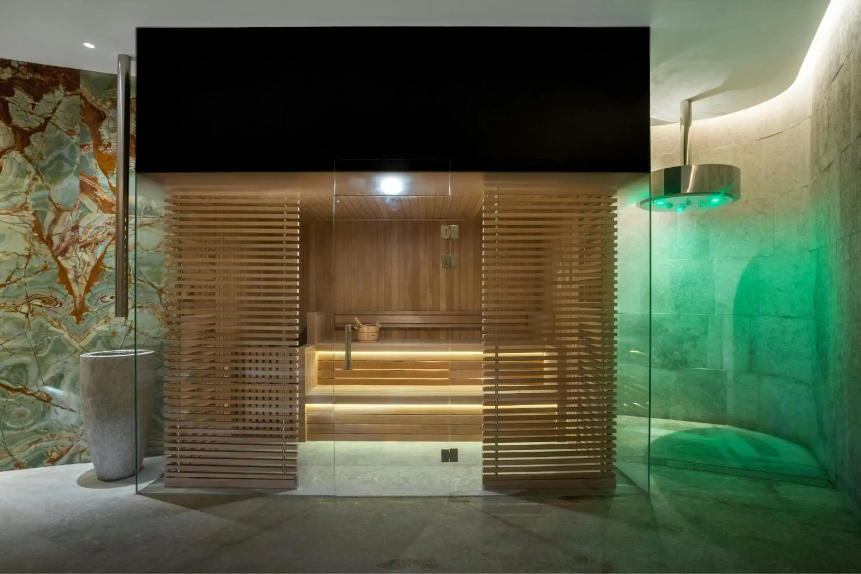 Spa and wellness centre/facilities in Bulgari Hotel Shanghai Spa and wellness centre/facilities in Bulgari Hotel Shanghai