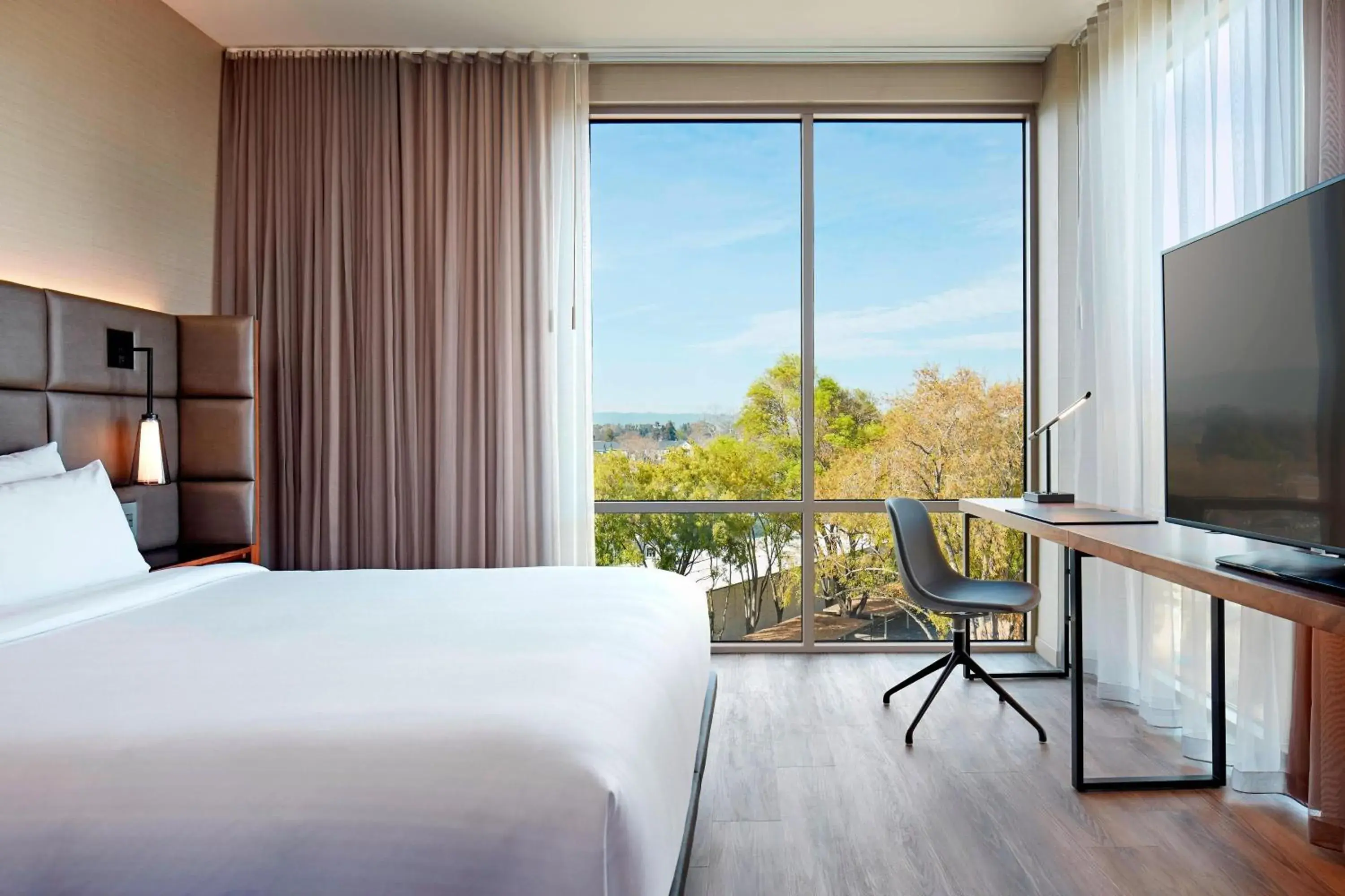 King Room with Mountain View in AC Hotel by Marriott Sunnyvale Cupertino King Room with Mountain View in AC Hotel by Marriott Sunnyvale Cupertino