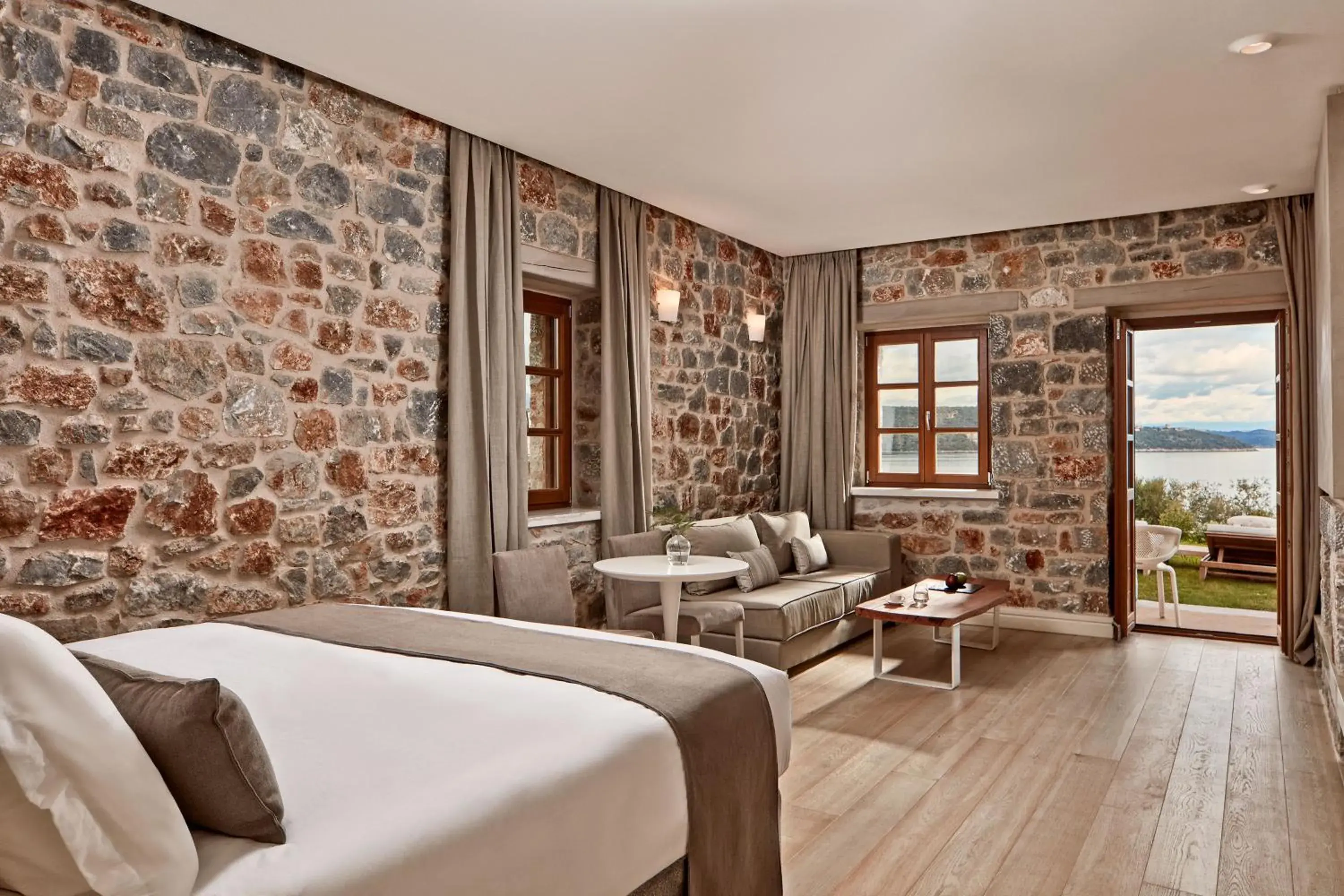 Bed in 100 Rizes Seaside Resort- Small Luxury Hotels of the World Bed in 100 Rizes Seaside Resort- Small Luxury Hotels of the World