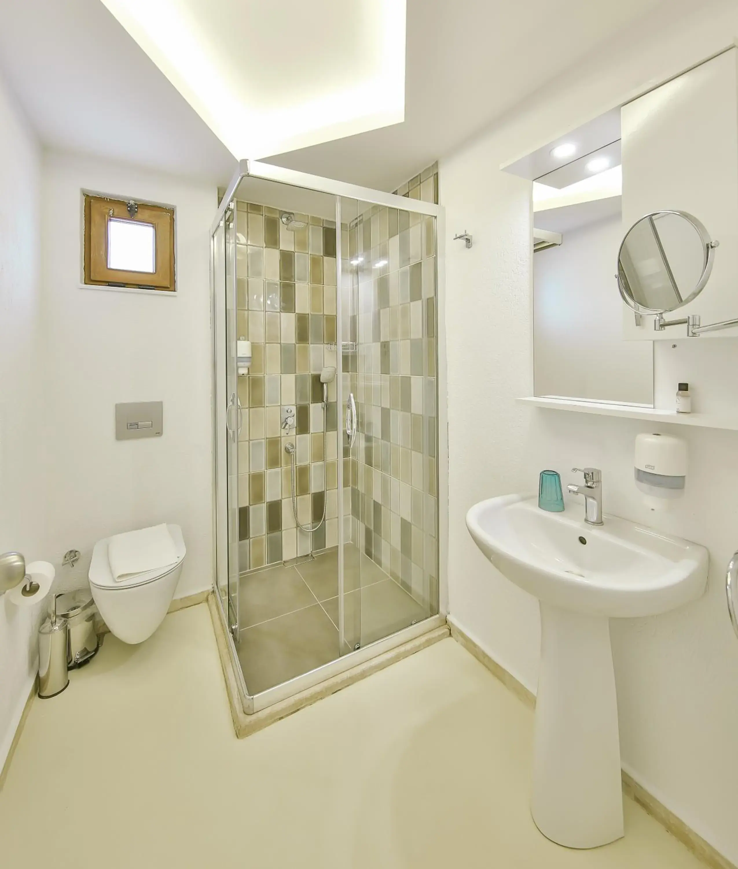 Economy Double Room in Hotel No37 Economy Double Room in Hotel No37