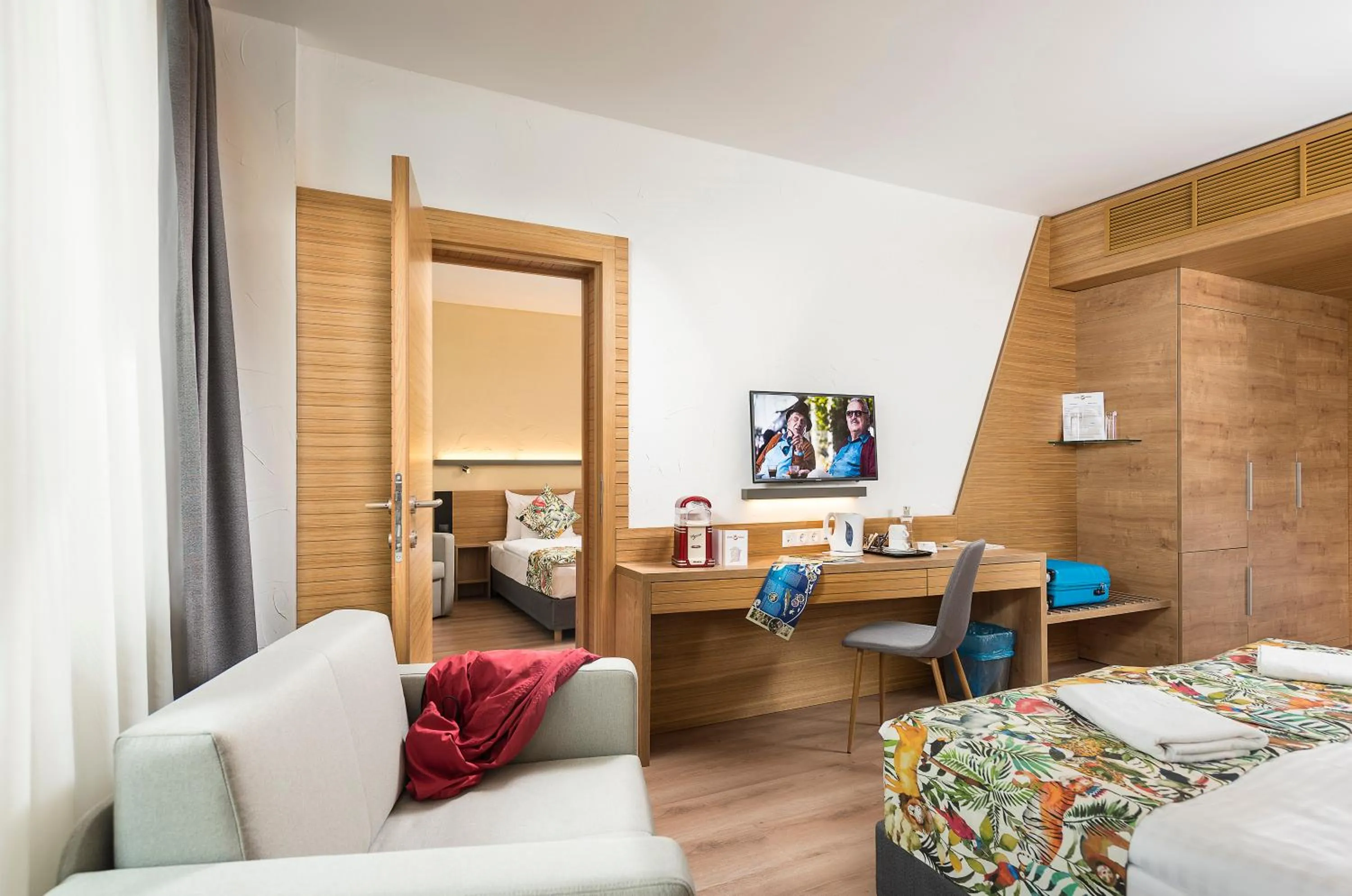 Photo of the whole room, Bed in Pangea Hotel