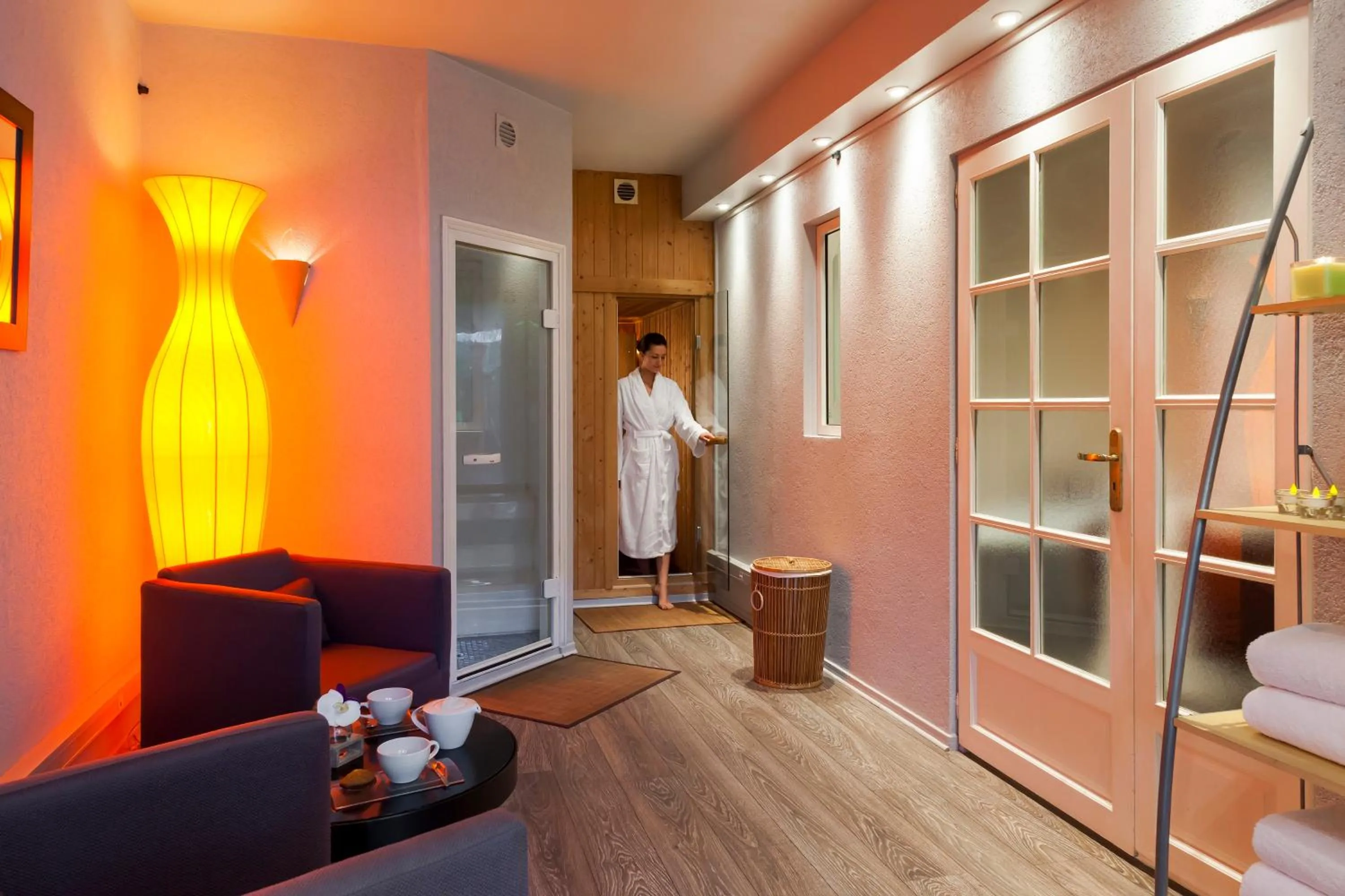 Fitness centre/facilities in Nehô Suites Cannes Croisette